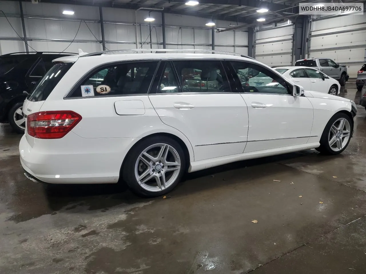 2013 Mercedes-Benz E 350 4Matic Wagon VIN: WDDHH8JB4DA697706 Lot: 76067614