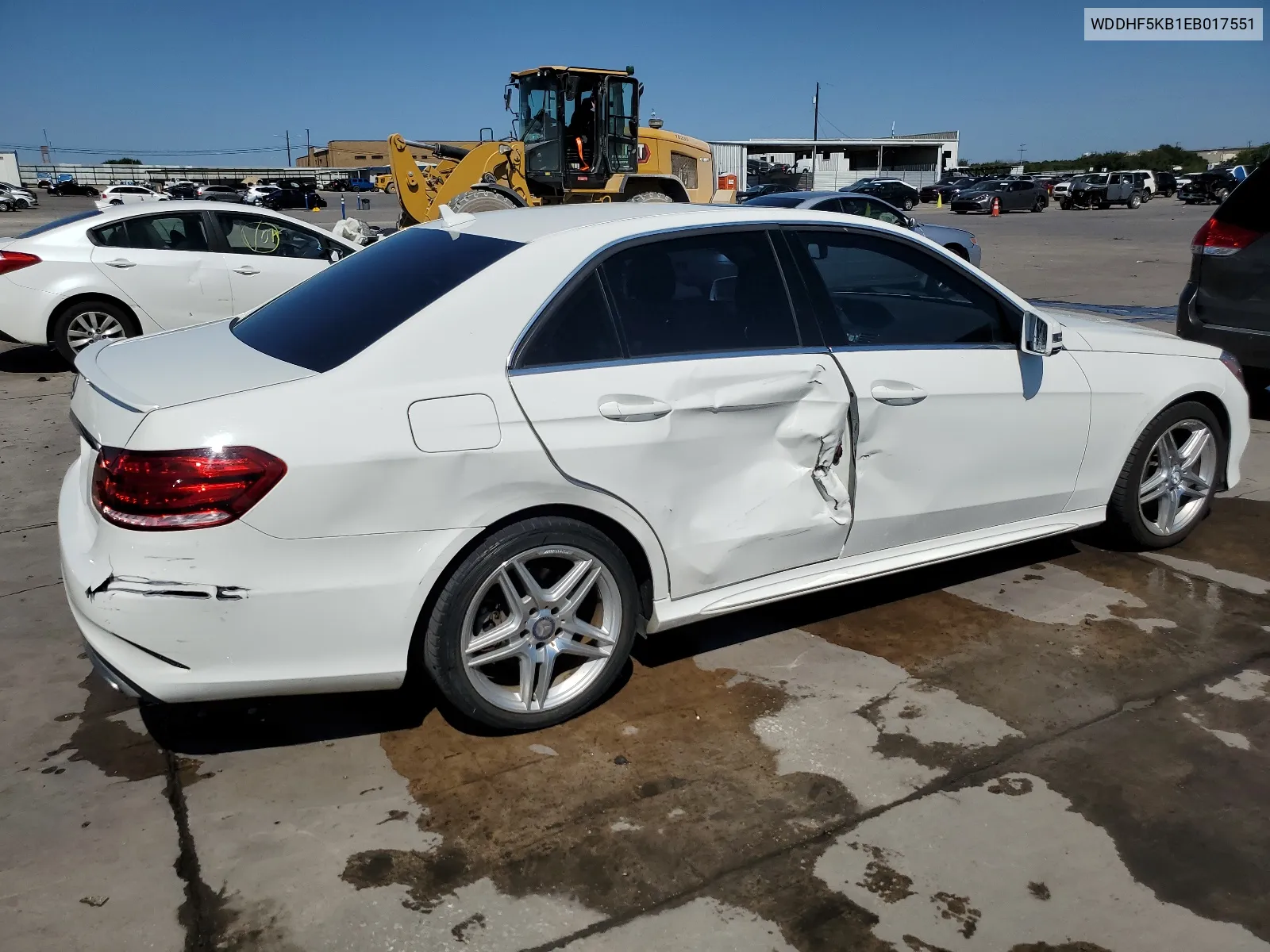 2014 Mercedes-Benz E 350 VIN: WDDHF5KB1EB017551 Lot: 65662174