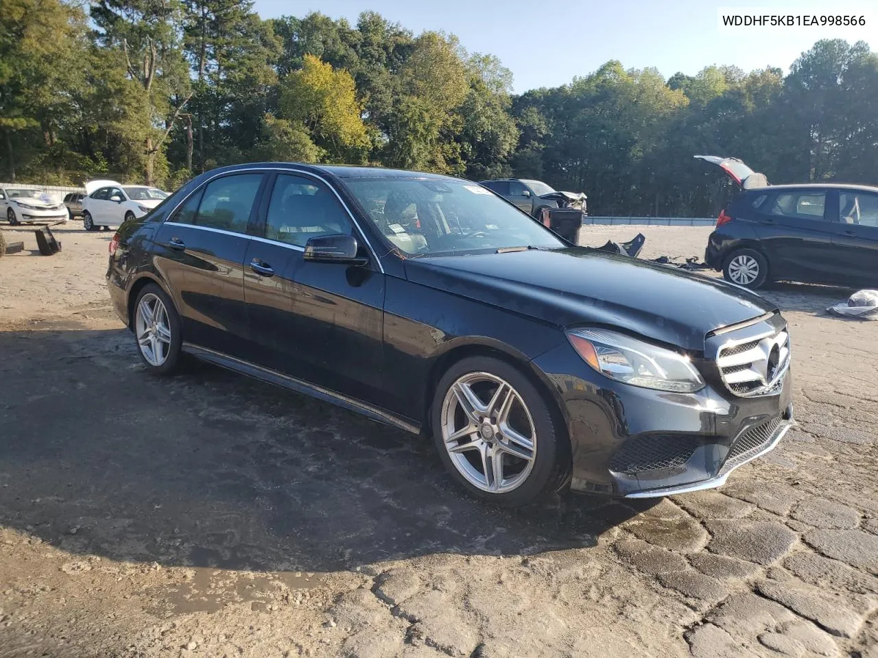 2014 Mercedes-Benz E 350 VIN: WDDHF5KB1EA998566 Lot: 75201054