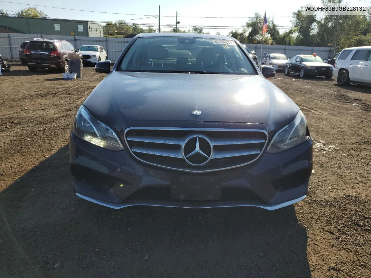 2016 Mercedes-Benz E 350 4Matic VIN: WDDHF8JB9GB228132 Lot: 68652274