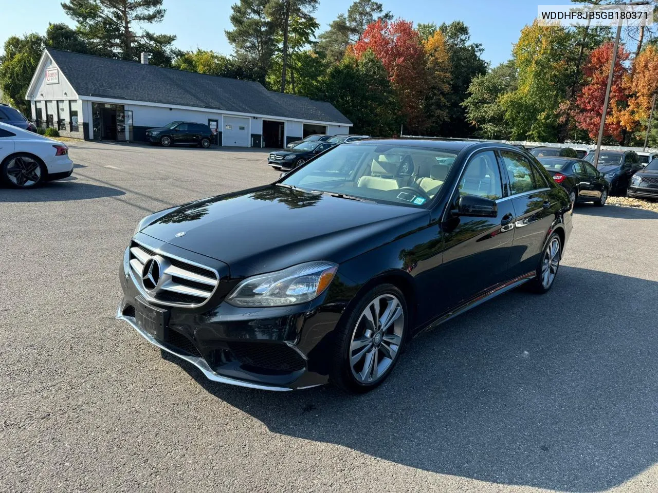 2016 Mercedes-Benz E 350 4Matic VIN: WDDHF8JB5GB180371 Lot: 72097364