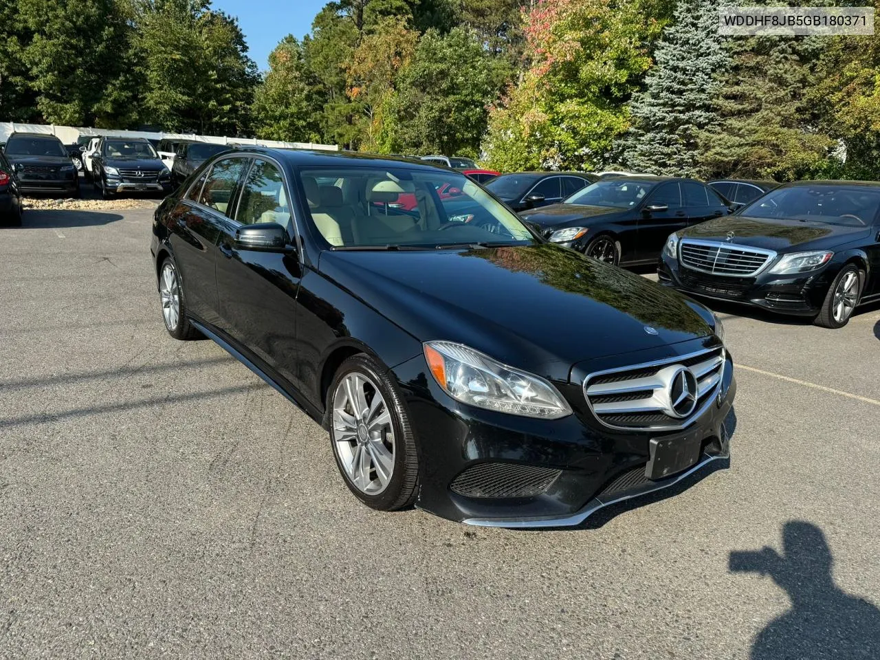 2016 Mercedes-Benz E 350 4Matic VIN: WDDHF8JB5GB180371 Lot: 72097364