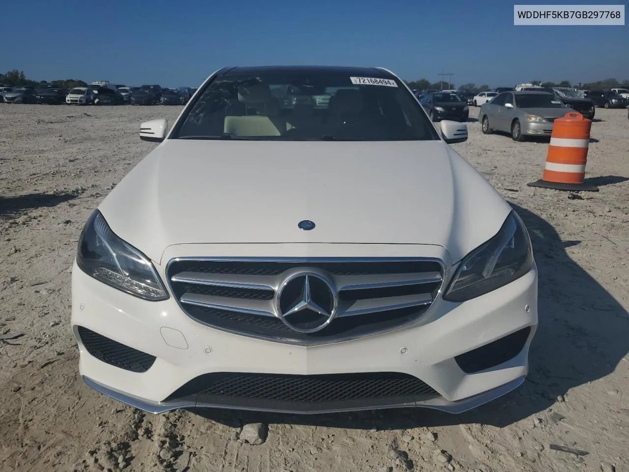 2016 Mercedes-Benz E 350 VIN: WDDHF5KB7GB297768 Lot: 72168494