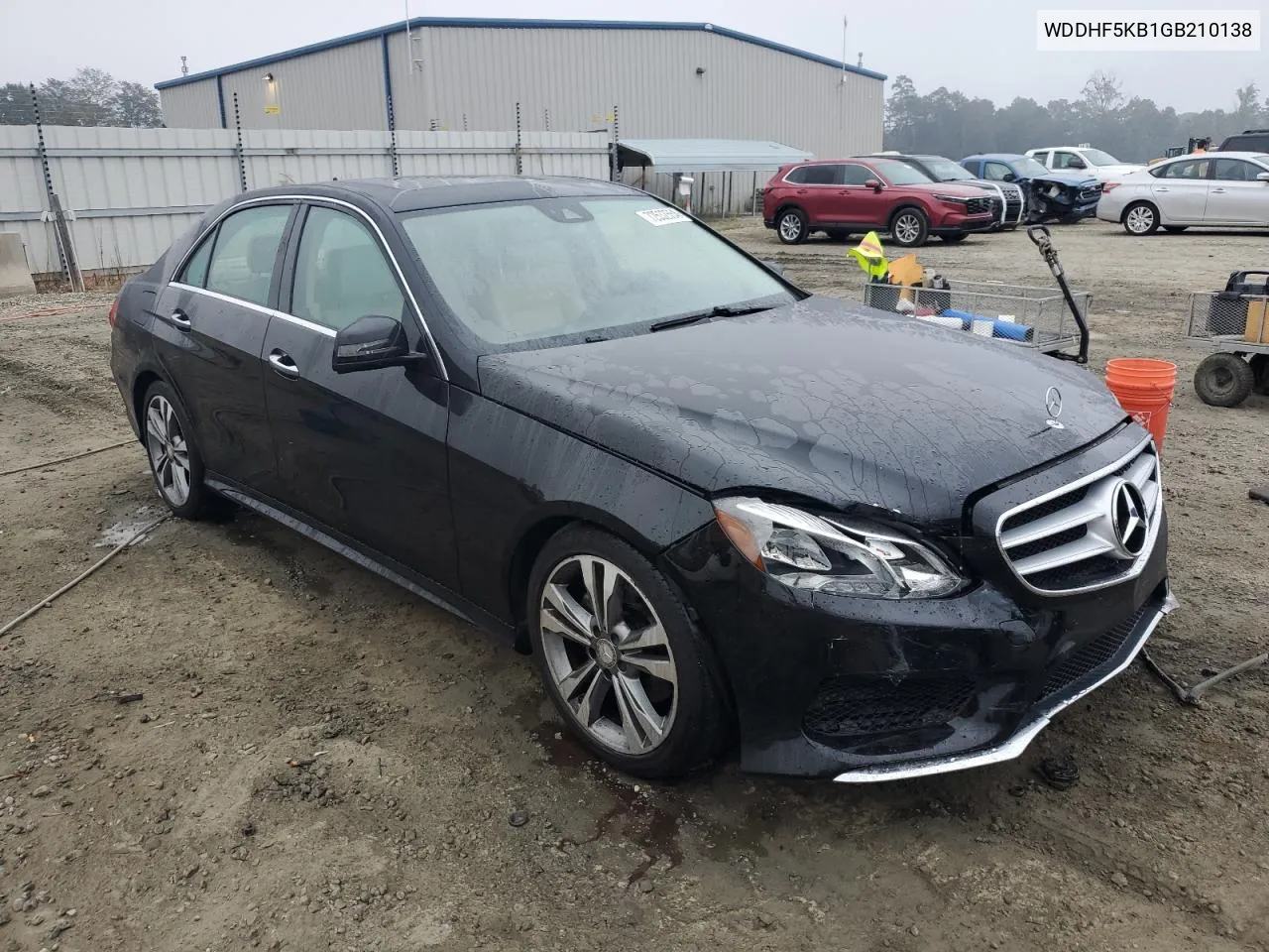 2016 Mercedes-Benz E 350 VIN: WDDHF5KB1GB210138 Lot: 72532554