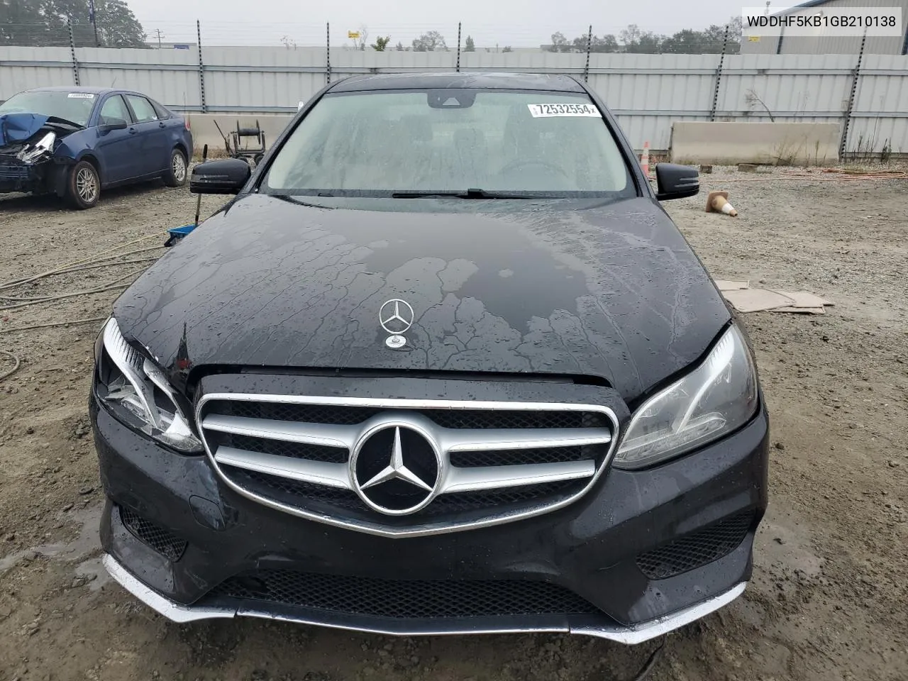 2016 Mercedes-Benz E 350 VIN: WDDHF5KB1GB210138 Lot: 72532554