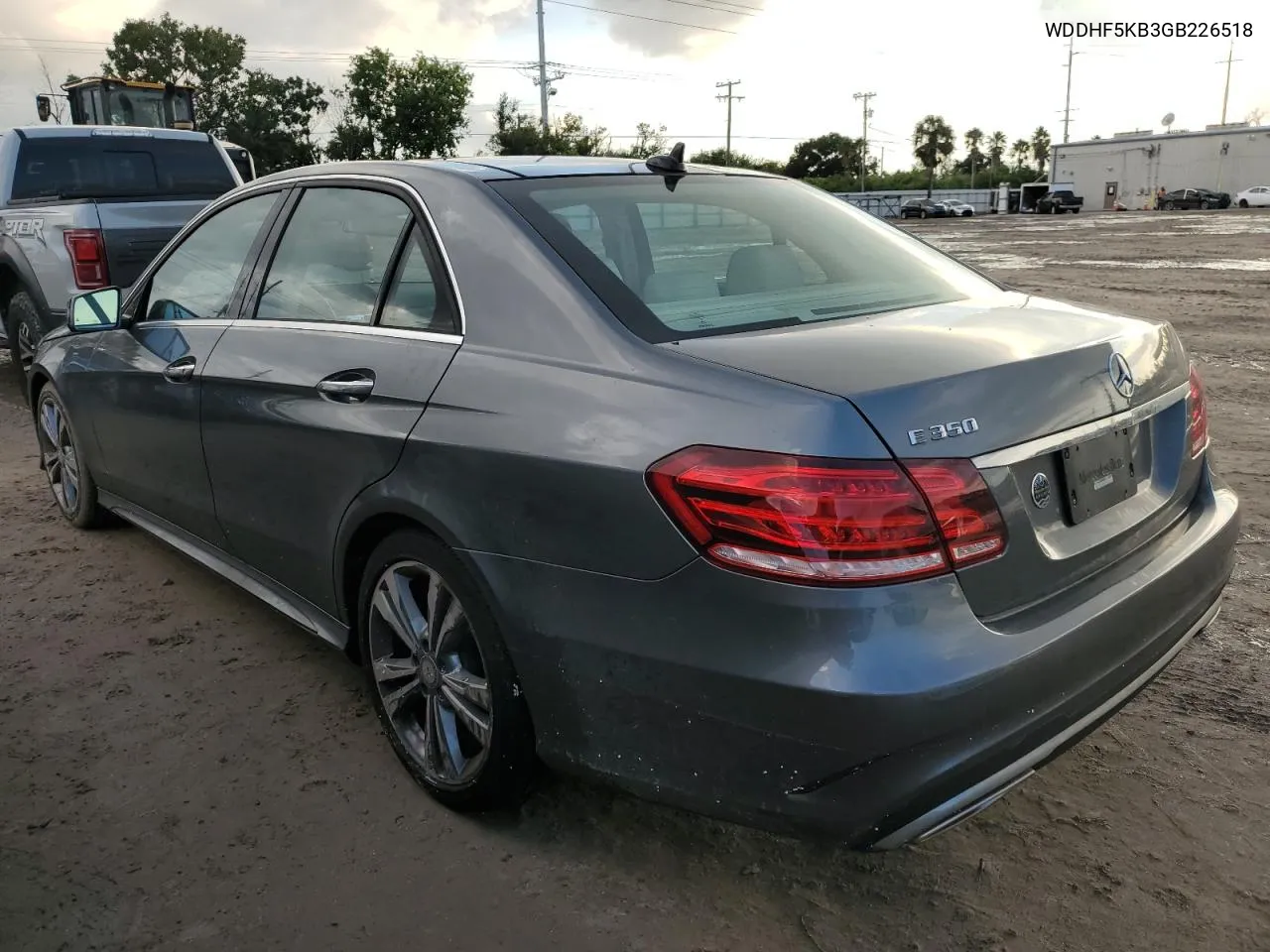 2016 Mercedes-Benz E 350 VIN: WDDHF5KB3GB226518 Lot: 74046224