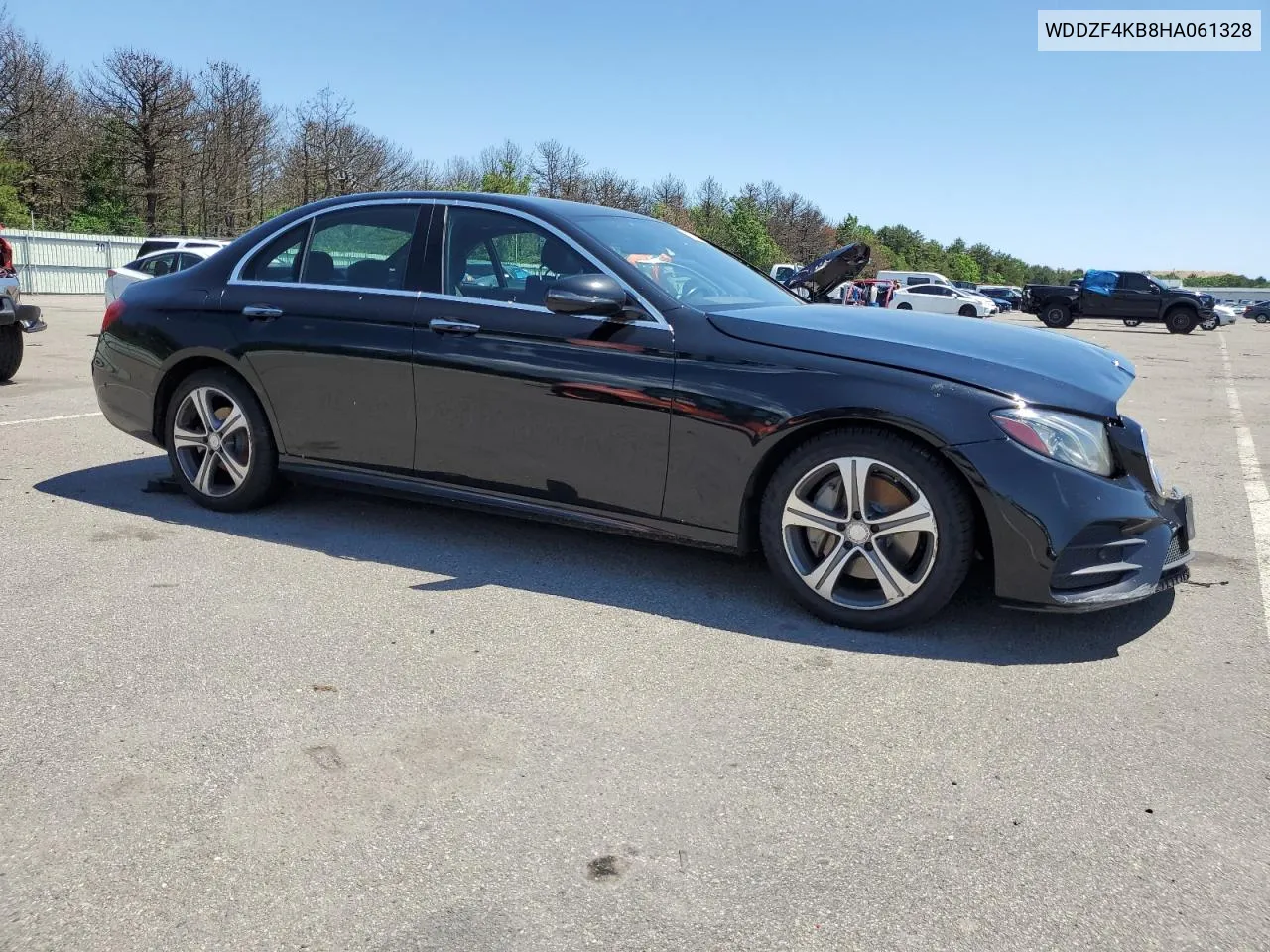 2017 Mercedes-Benz E 300 4Matic VIN: WDDZF4KB8HA061328 Lot: 56247354