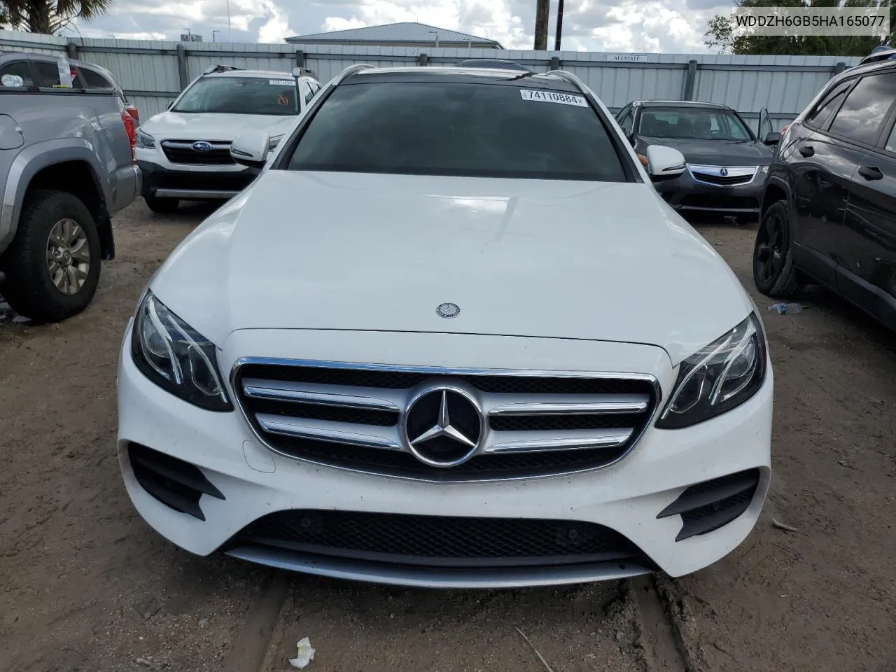 2017 Mercedes-Benz E 400 4Matic VIN: WDDZH6GB5HA165077 Lot: 74110884