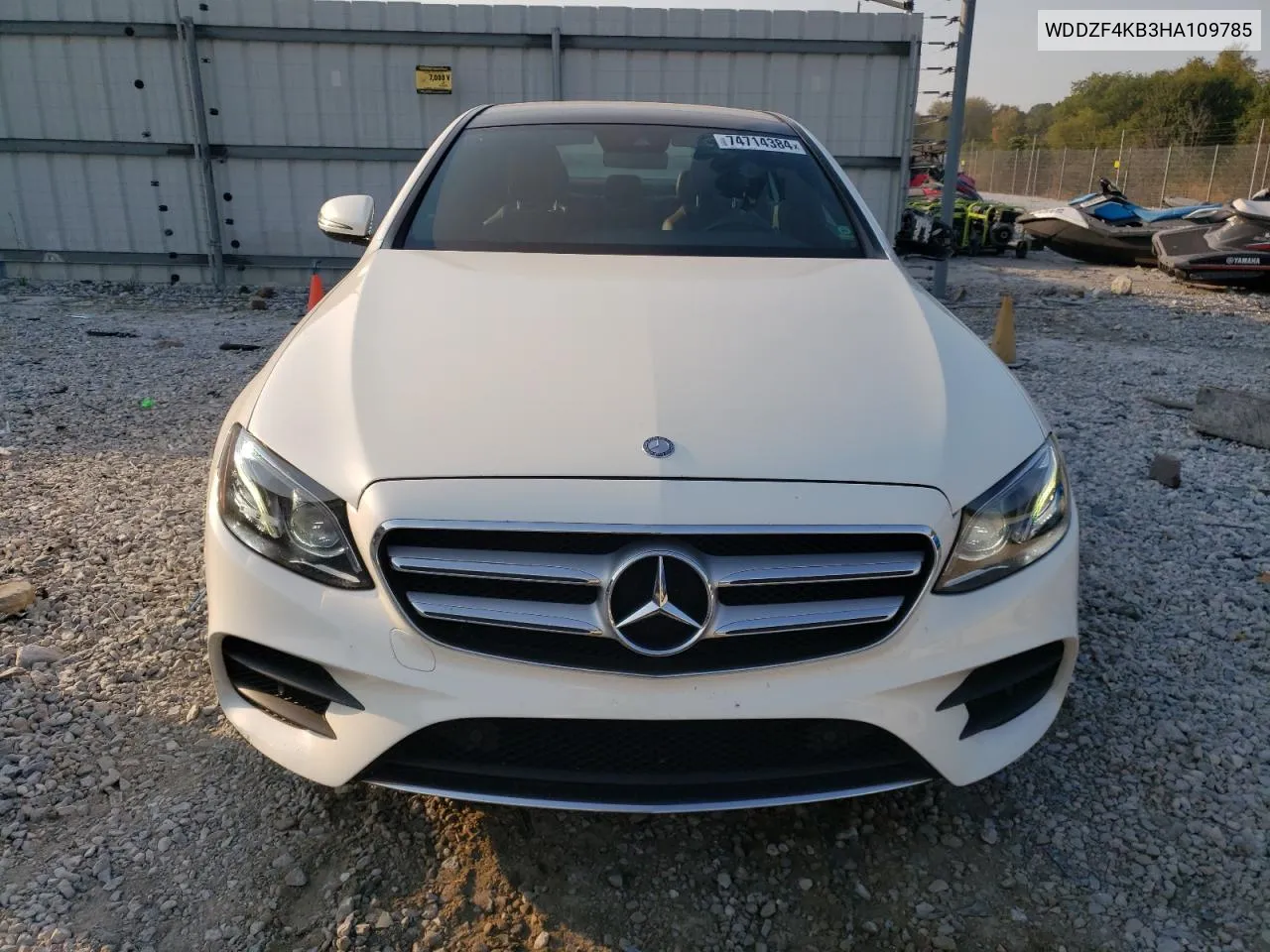 2017 Mercedes-Benz E 300 4Matic VIN: WDDZF4KB3HA109785 Lot: 74714384