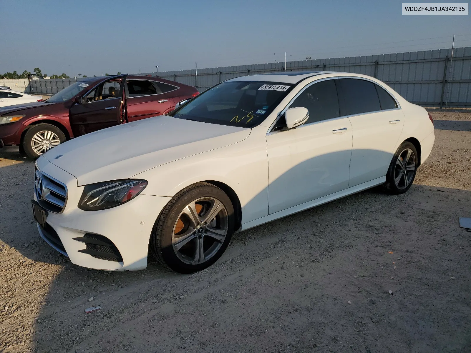 2018 Mercedes-Benz E 300 VIN: WDDZF4JB1JA342135 Lot: 65915414