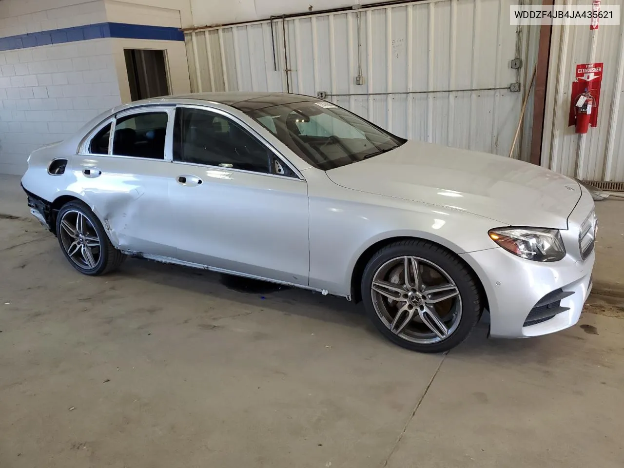 2018 Mercedes-Benz E 300 VIN: WDDZF4JB4JA435621 Lot: 71474834