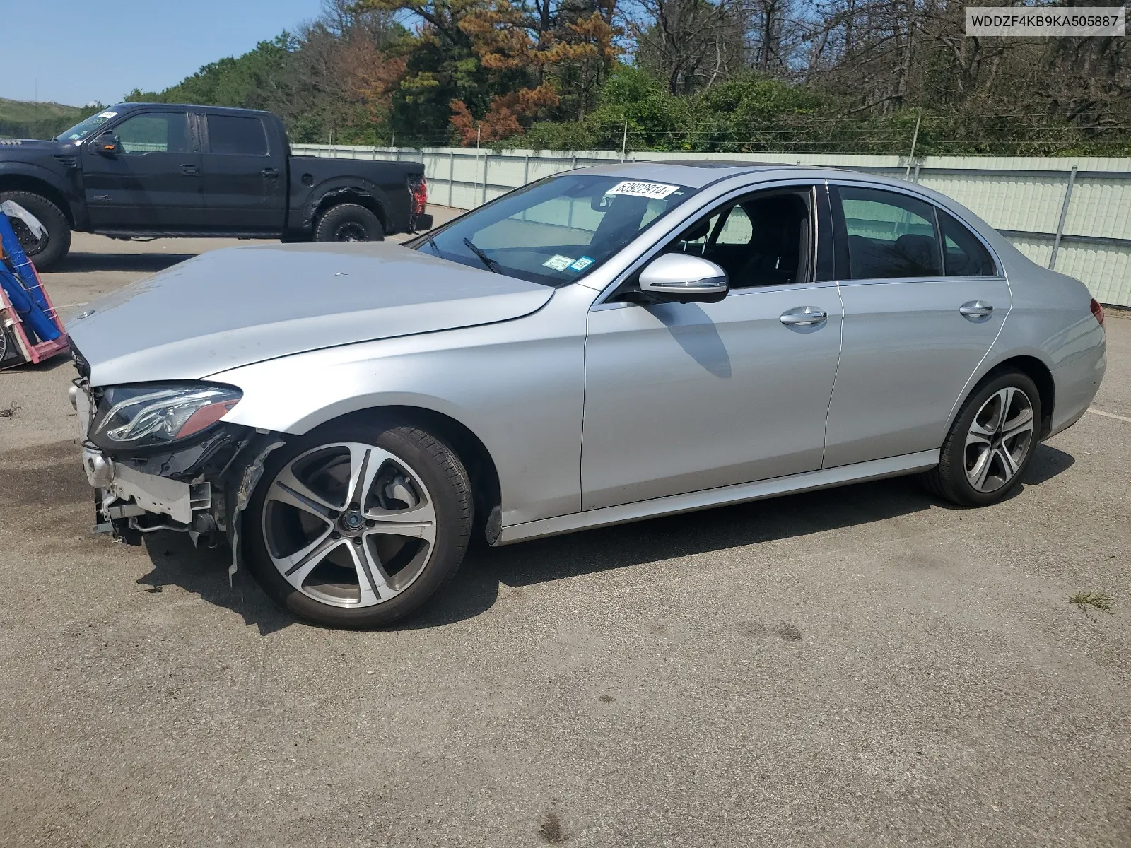 2019 Mercedes-Benz E 300 4Matic VIN: WDDZF4KB9KA505887 Lot: 63922914