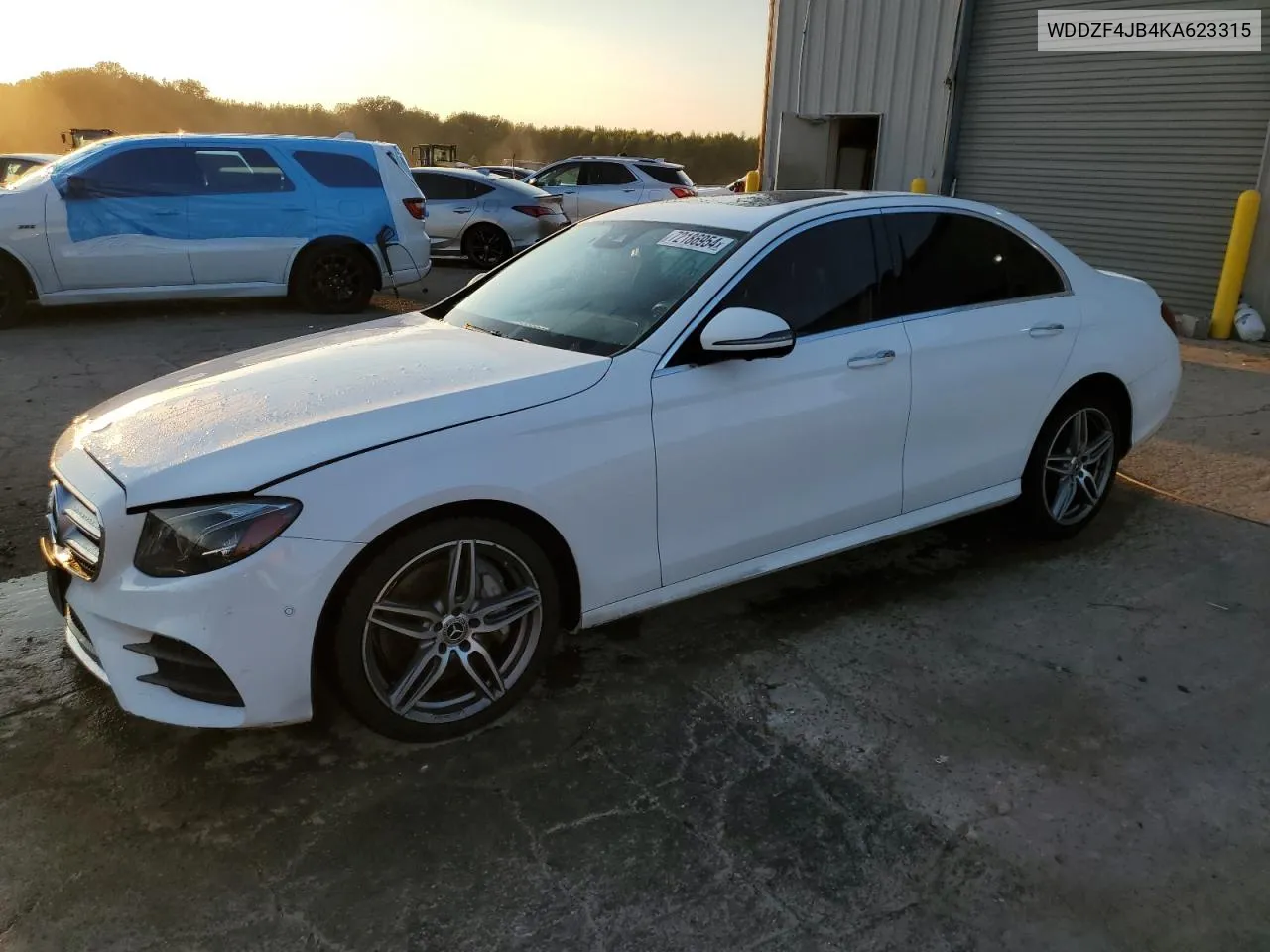 2019 Mercedes-Benz E 300 VIN: WDDZF4JB4KA623315 Lot: 72186954