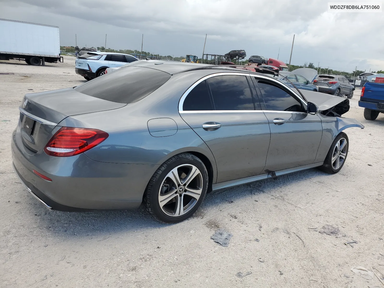 2020 Mercedes-Benz E 350 VIN: WDDZF8DB6LA751060 Lot: 67188454