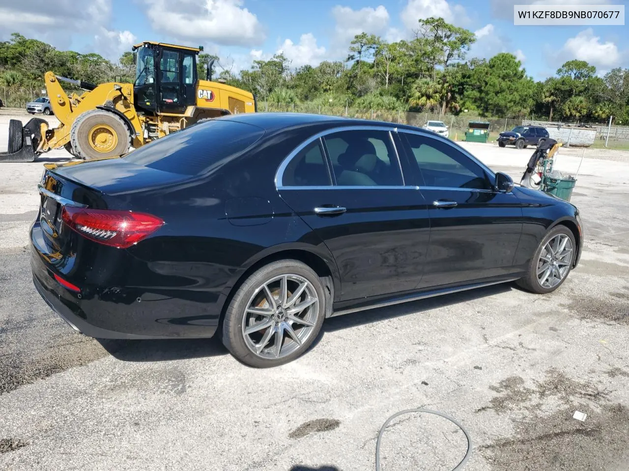 2022 Mercedes-Benz E 350 VIN: W1KZF8DB9NB070677 Lot: 73970414