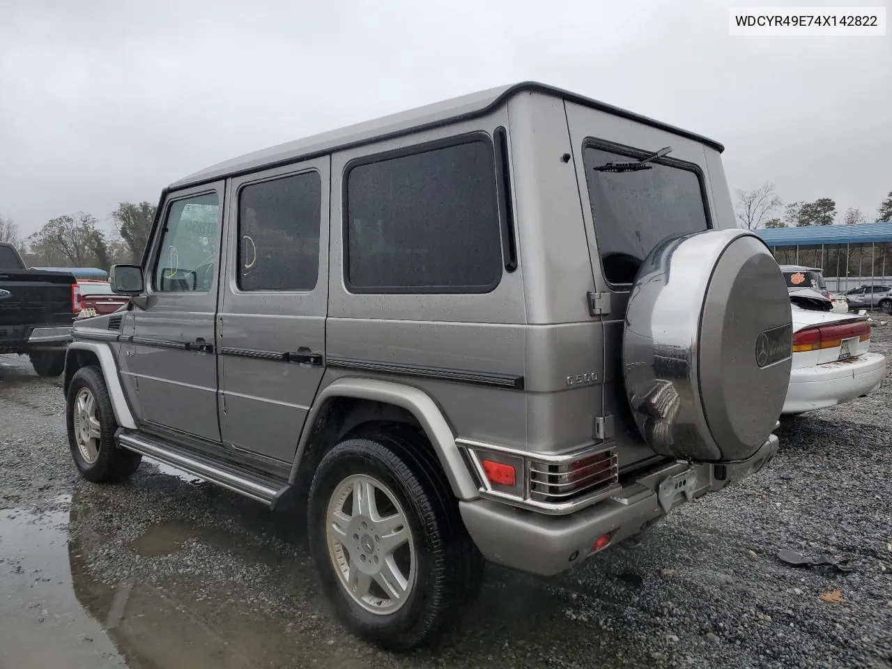 2004 Mercedes-Benz G 500 VIN: WDCYR49E74X142822 Lot: 81072834