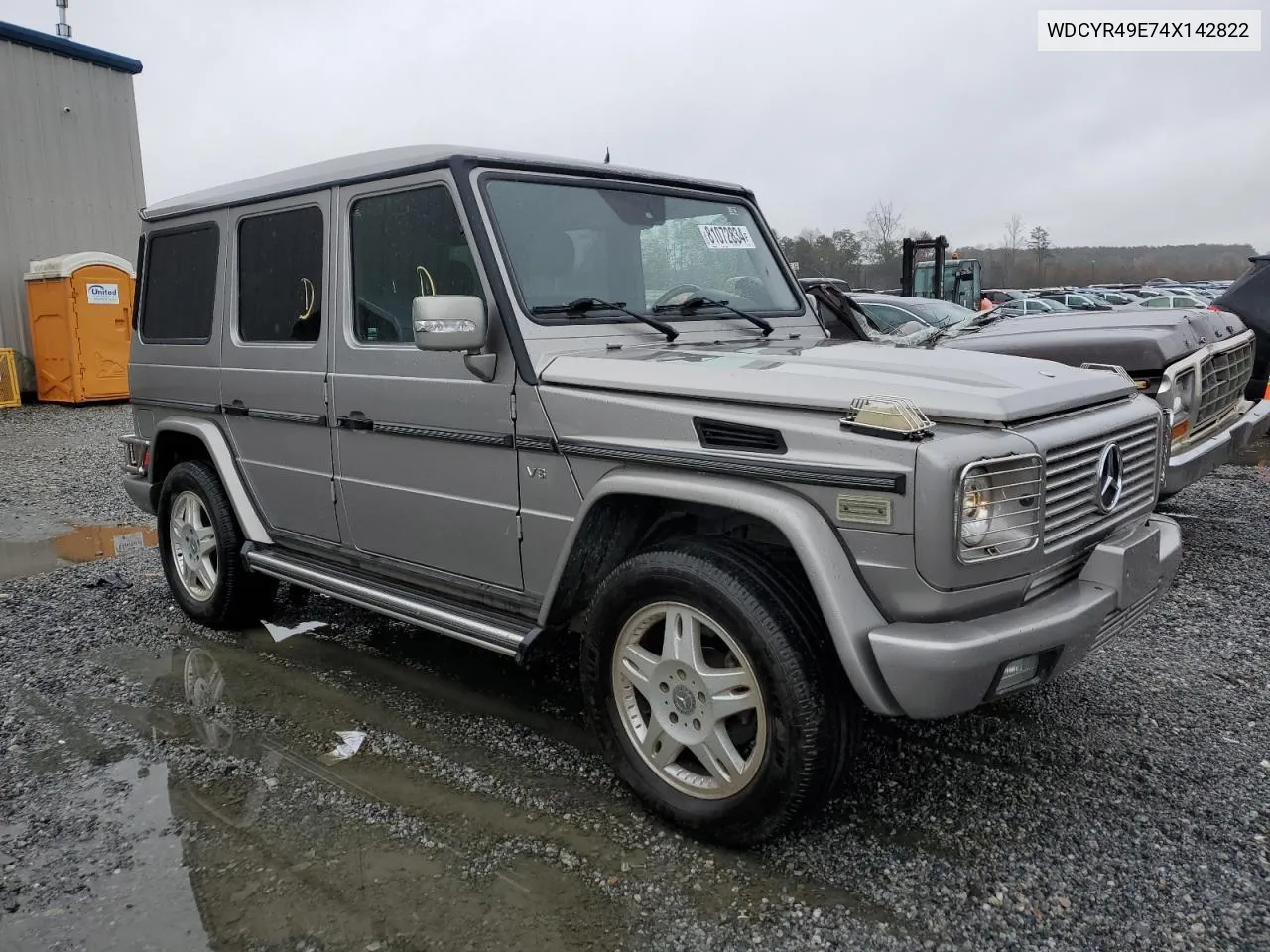 2004 Mercedes-Benz G 500 VIN: WDCYR49E74X142822 Lot: 81072834