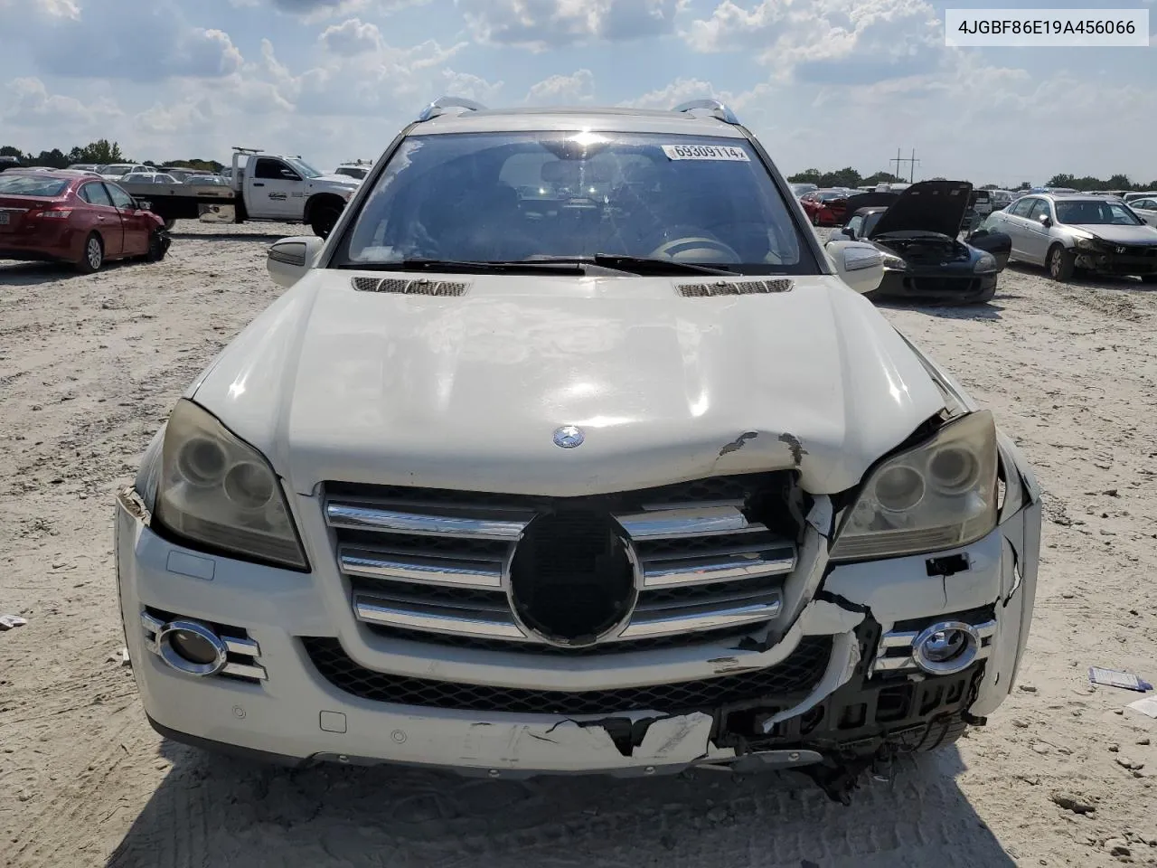 2009 Mercedes-Benz Gl 550 4Matic VIN: 4JGBF86E19A456066 Lot: 69309114