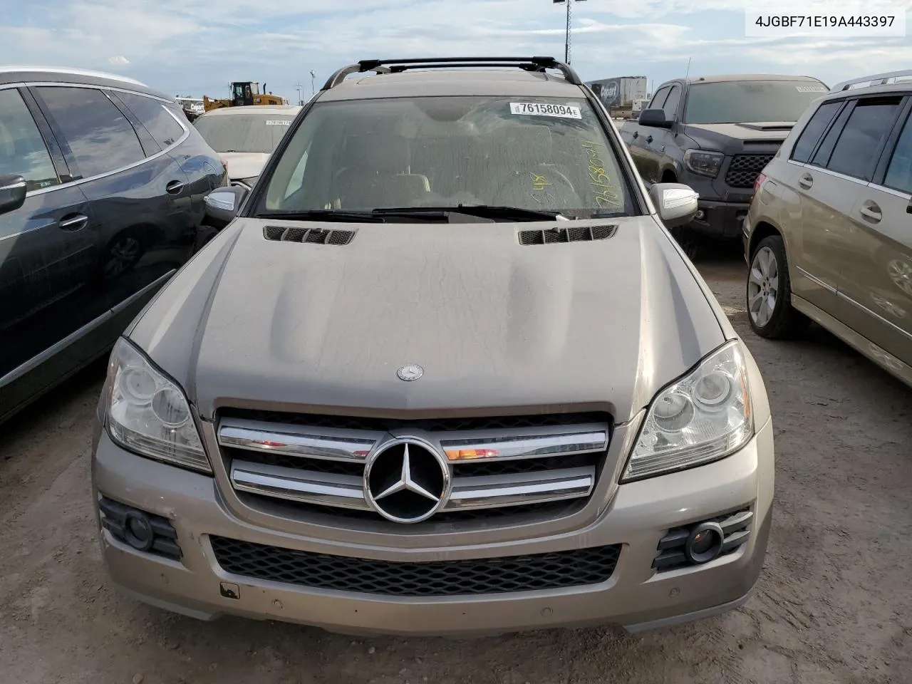 2009 Mercedes-Benz Gl 450 4Matic VIN: 4JGBF71E19A443397 Lot: 76158094