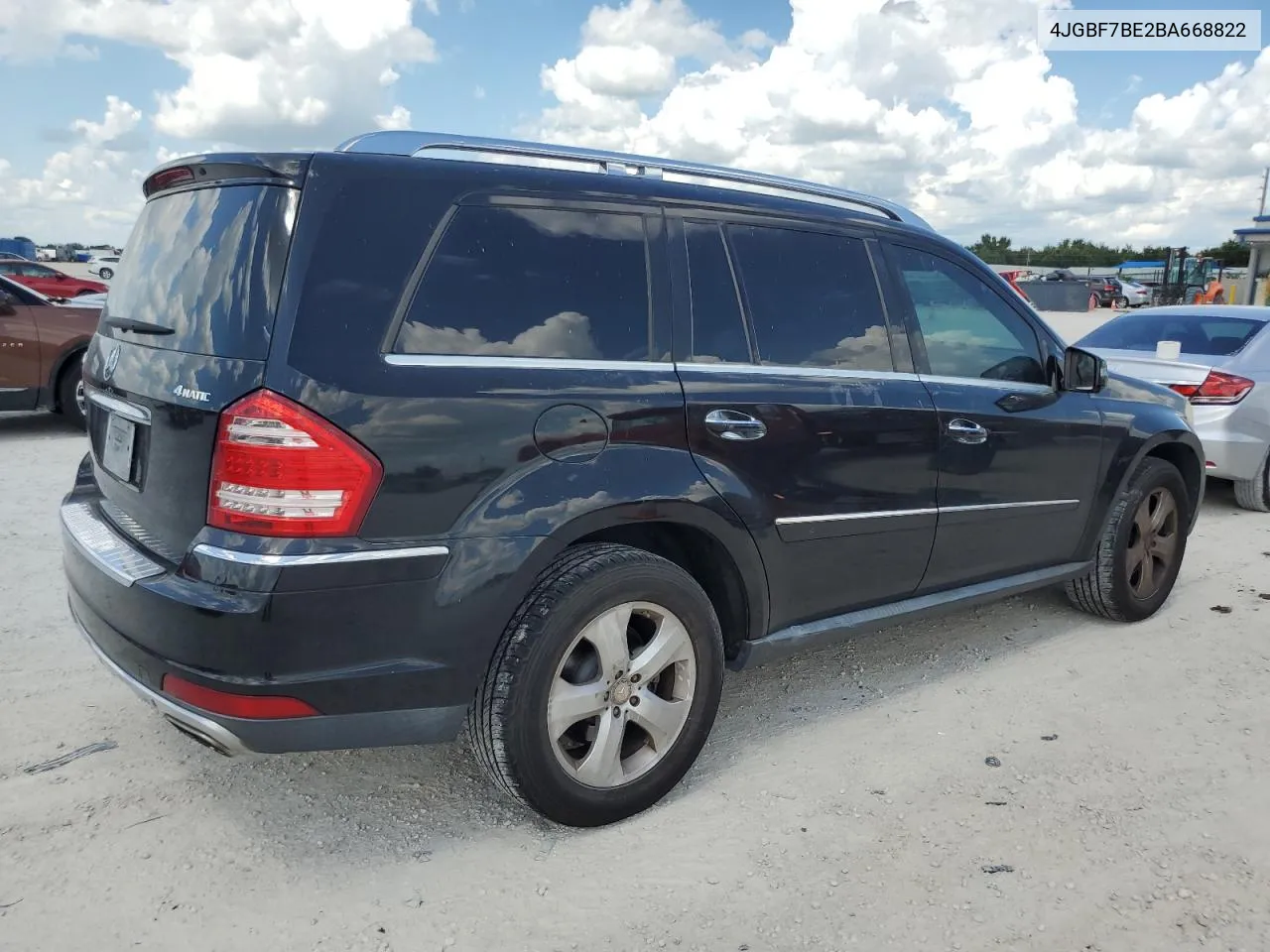 2011 Mercedes-Benz Gl 450 4Matic VIN: 4JGBF7BE2BA668822 Lot: 67100224