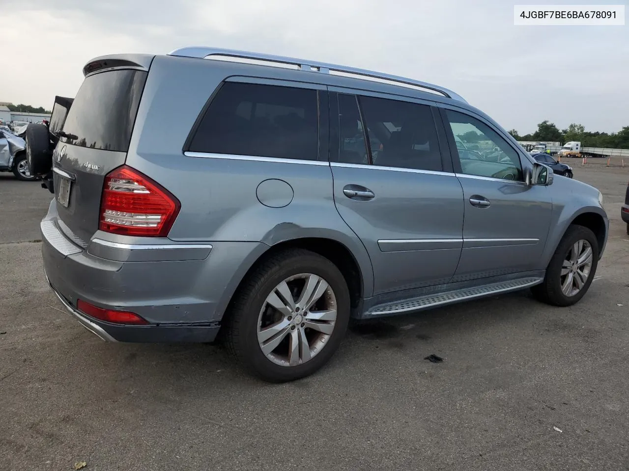 2011 Mercedes-Benz Gl 450 4Matic VIN: 4JGBF7BE6BA678091 Lot: 69116404