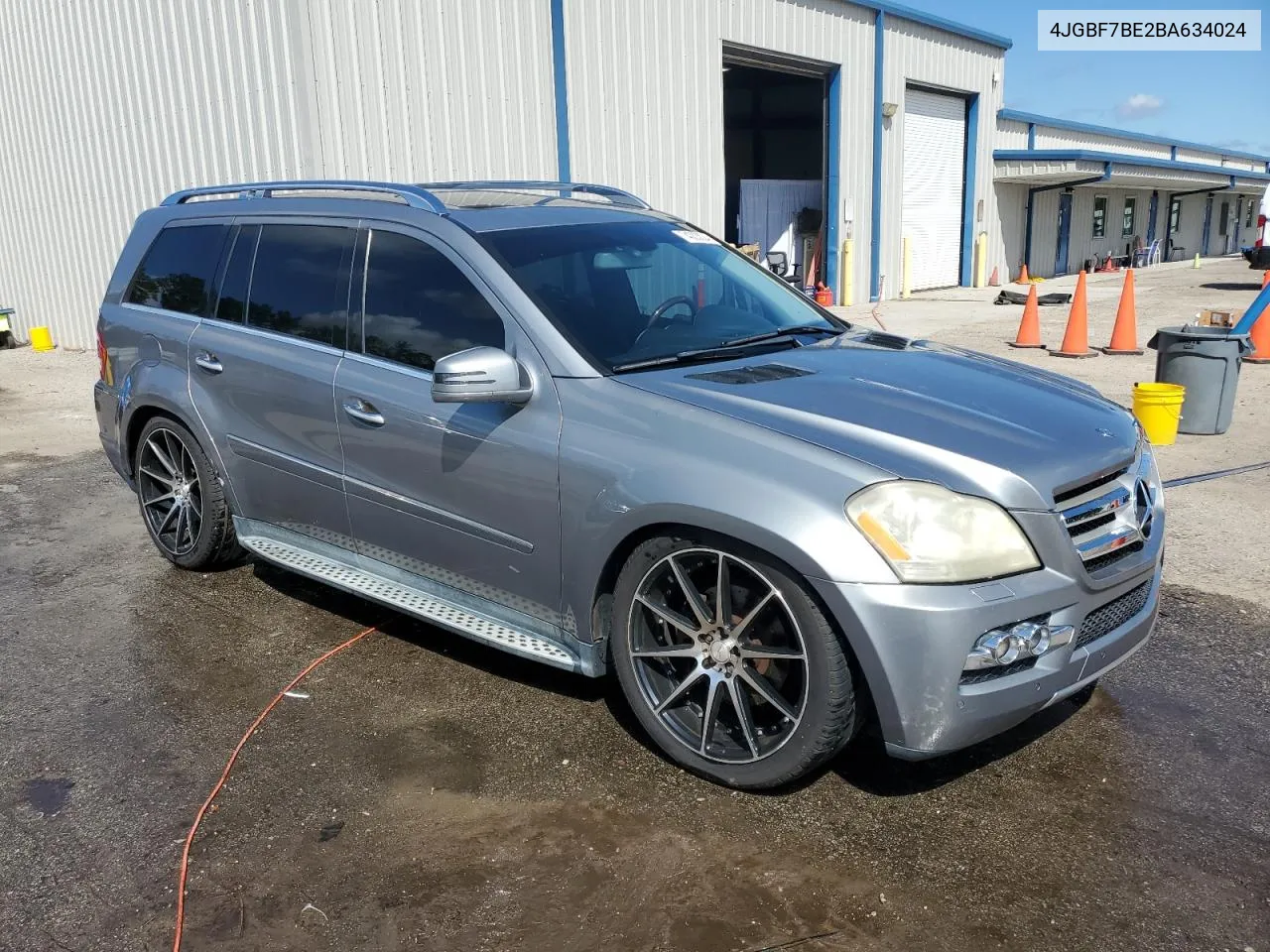 2011 Mercedes-Benz Gl 450 4Matic VIN: 4JGBF7BE2BA634024 Lot: 74003024