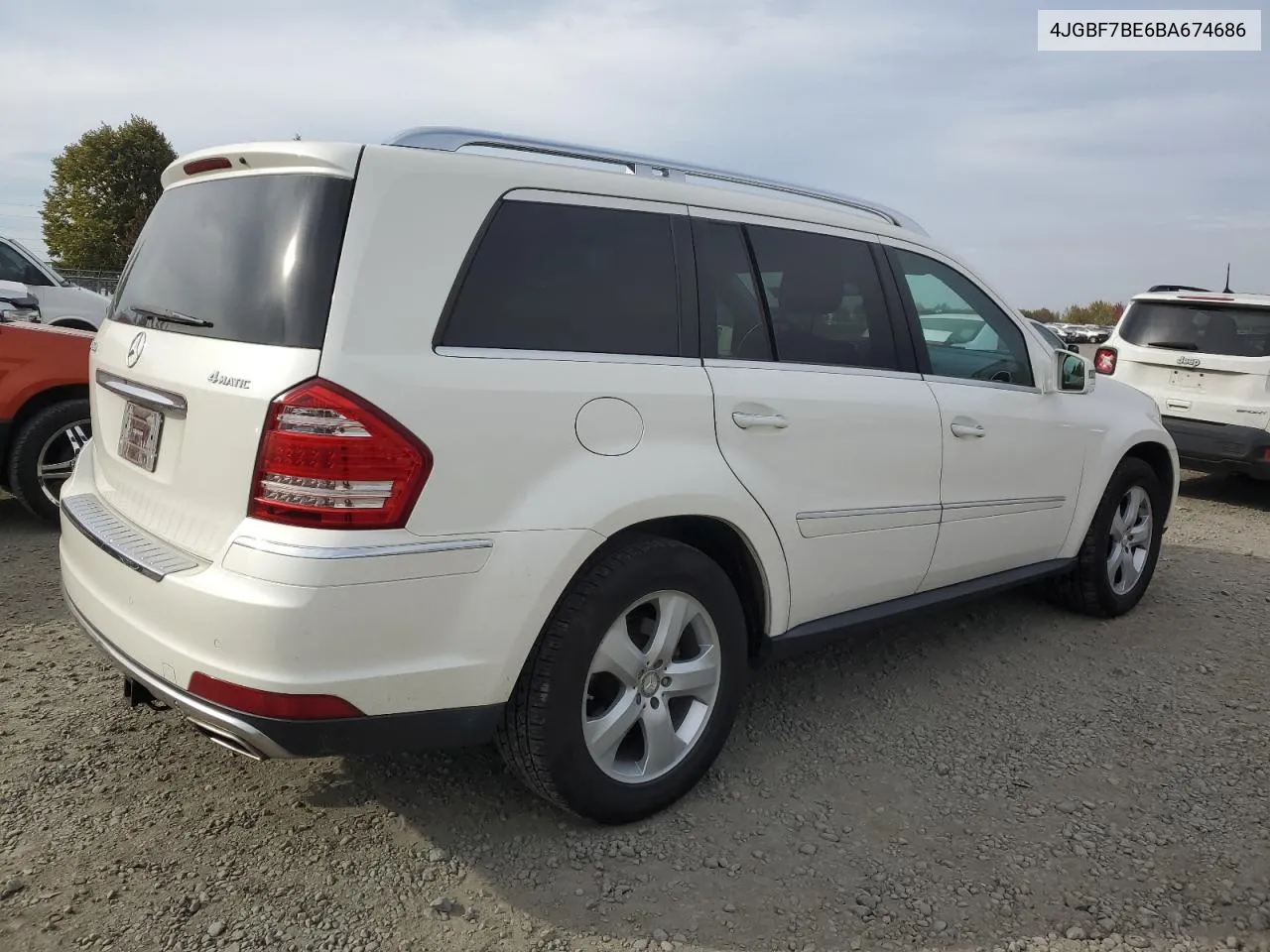 2011 Mercedes-Benz Gl 450 4Matic VIN: 4JGBF7BE6BA674686 Lot: 75865004