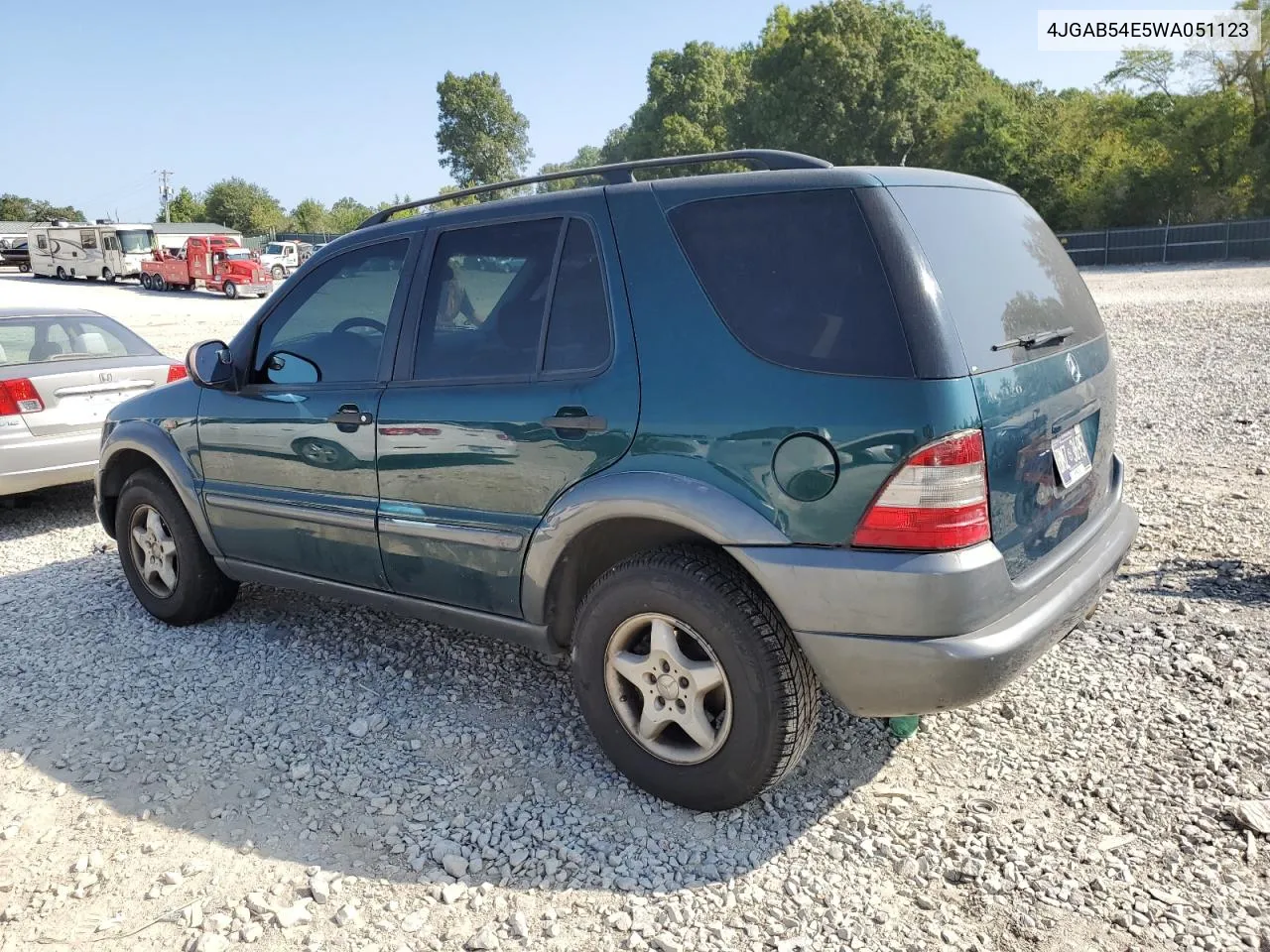 1998 Mercedes-Benz Ml 320 VIN: 4JGAB54E5WA051123 Lot: 68814564