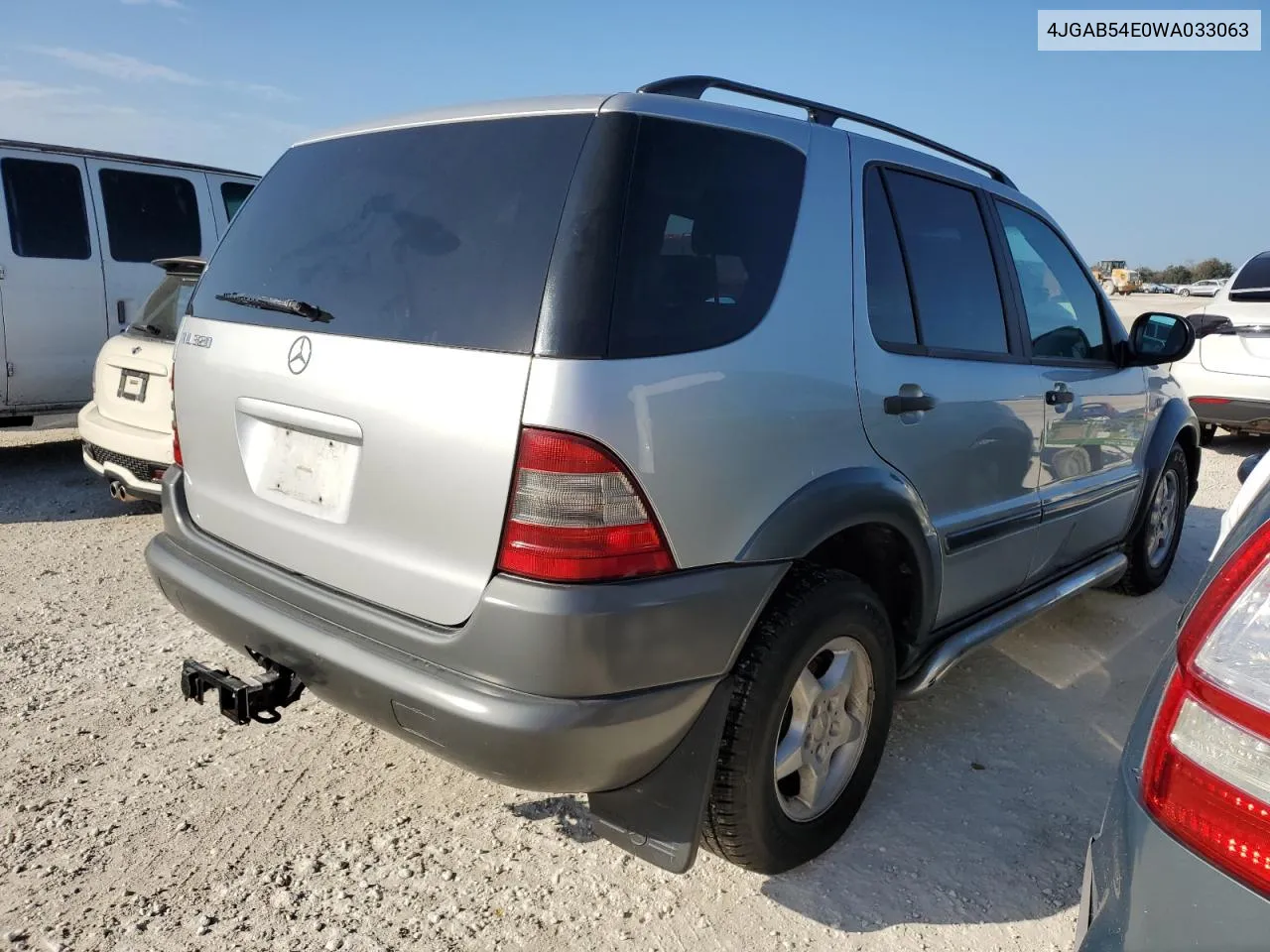 1998 Mercedes-Benz Ml 320 VIN: 4JGAB54E0WA033063 Lot: 78306884