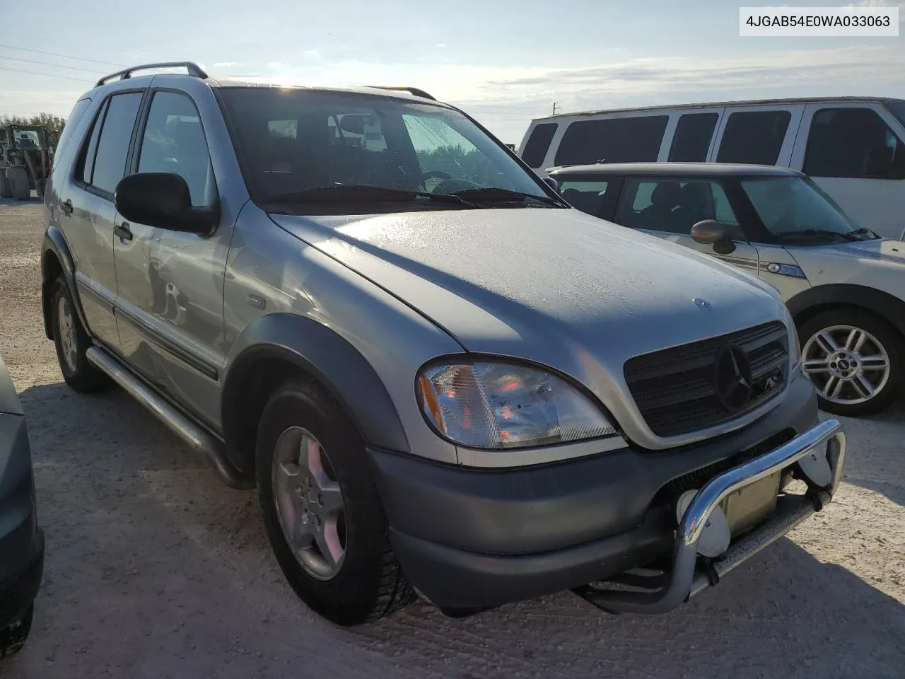 1998 Mercedes-Benz Ml 320 VIN: 4JGAB54E0WA033063 Lot: 78306884