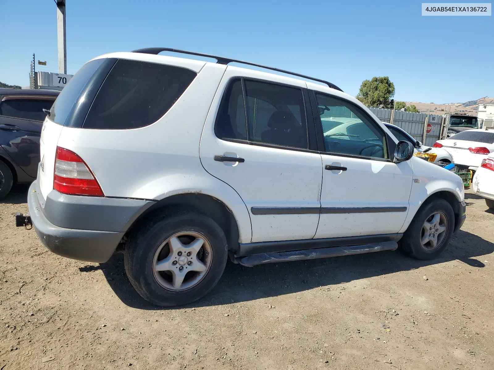 1999 Mercedes-Benz Ml 320 VIN: 4JGAB54E1XA136722 Lot: 67978754