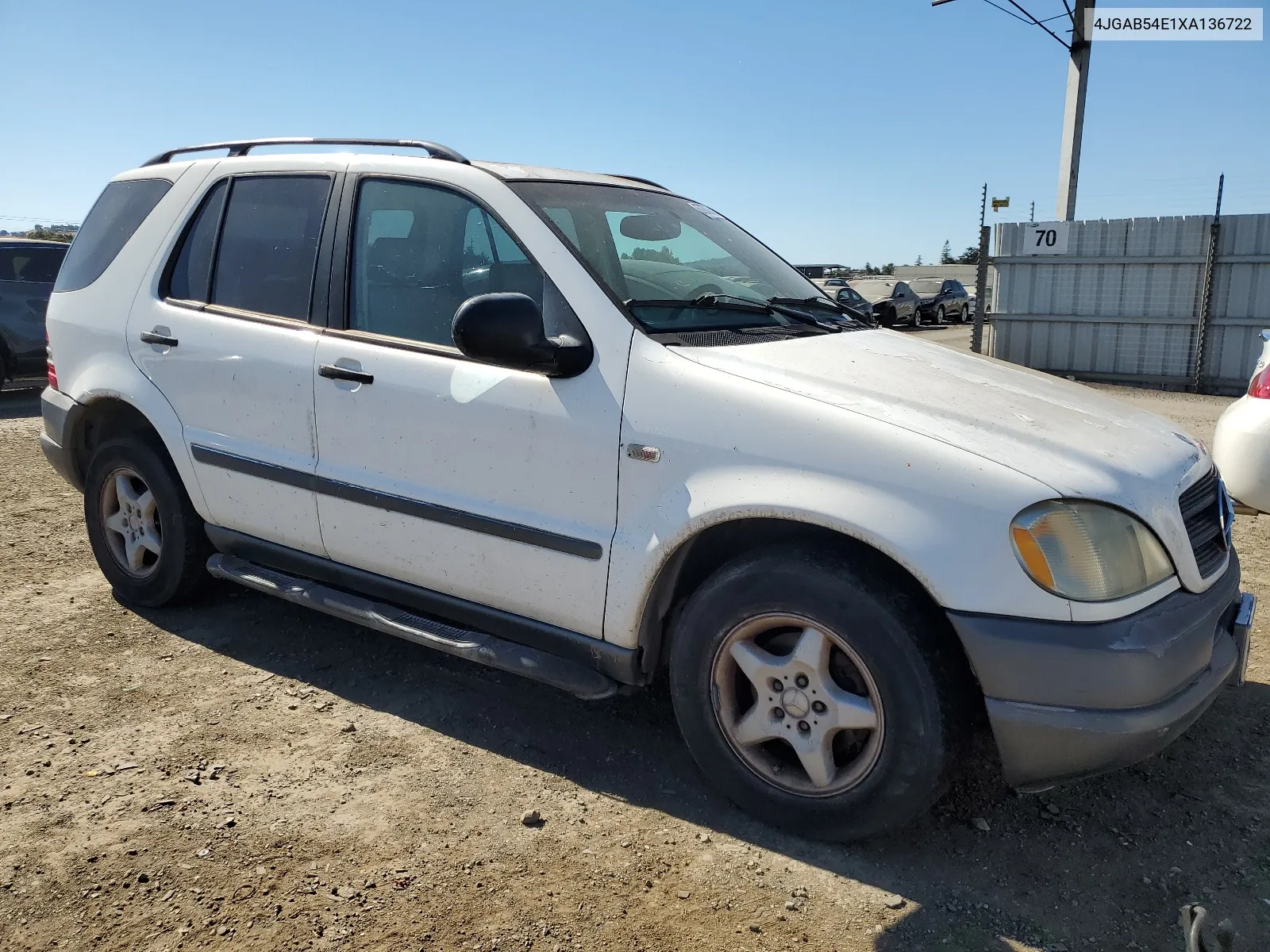 1999 Mercedes-Benz Ml 320 VIN: 4JGAB54E1XA136722 Lot: 67978754