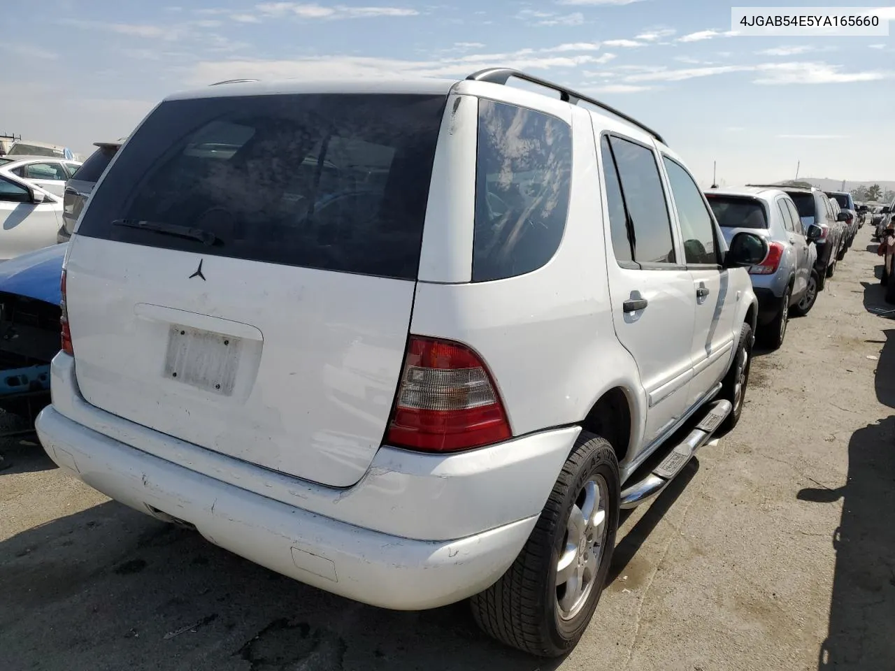 2000 Mercedes-Benz Ml 320 VIN: 4JGAB54E5YA165660 Lot: 65872364