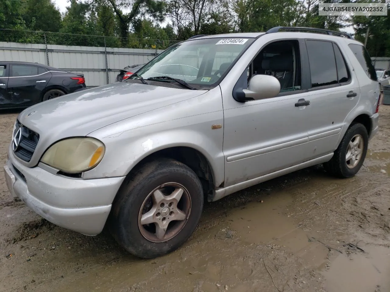 2000 Mercedes-Benz Ml 320 VIN: 4JGAB54E5YA202352 Lot: 73734624