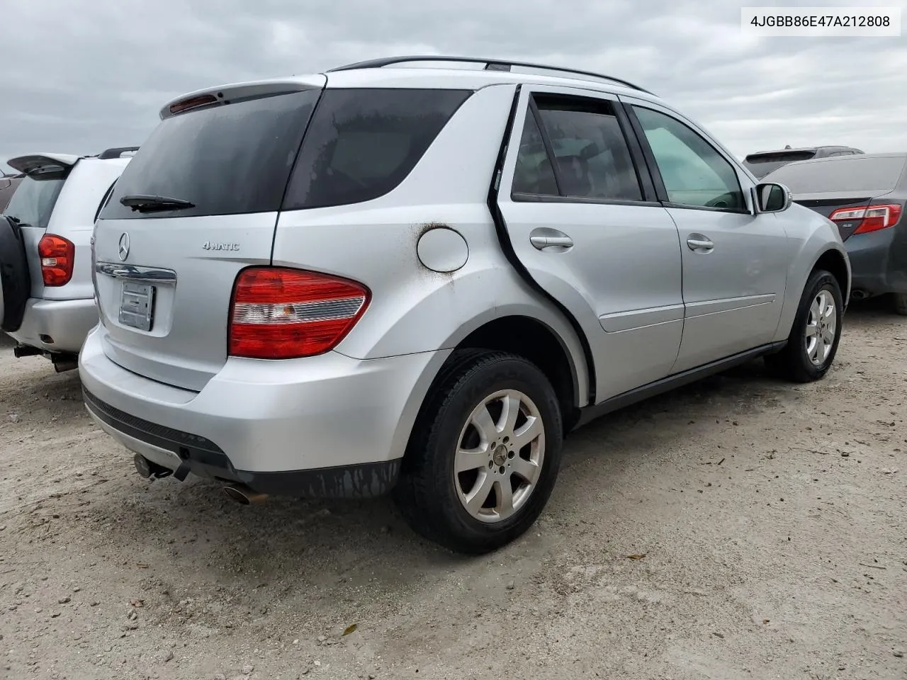 2007 Mercedes-Benz Ml 350 VIN: 4JGBB86E47A212808 Lot: 76237094