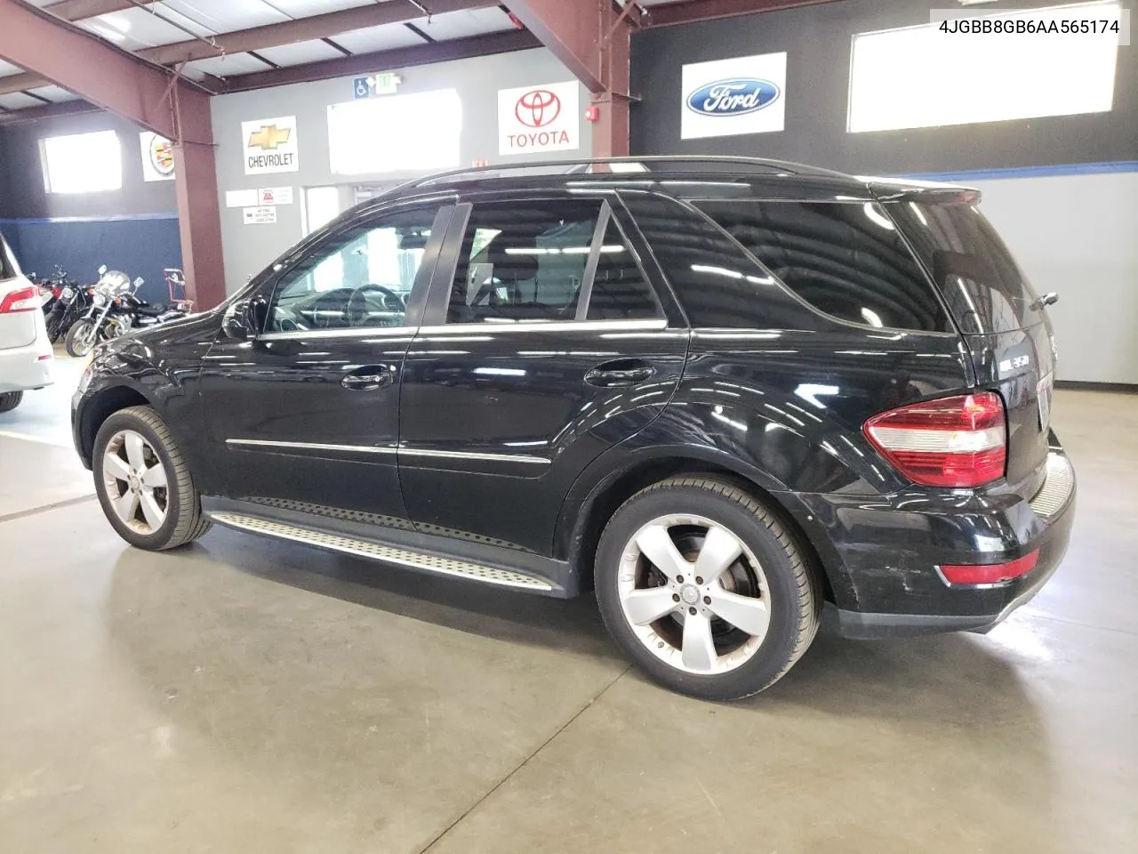 2010 Mercedes-Benz Ml 350 4Matic VIN: 4JGBB8GB6AA565174 Lot: 74418654