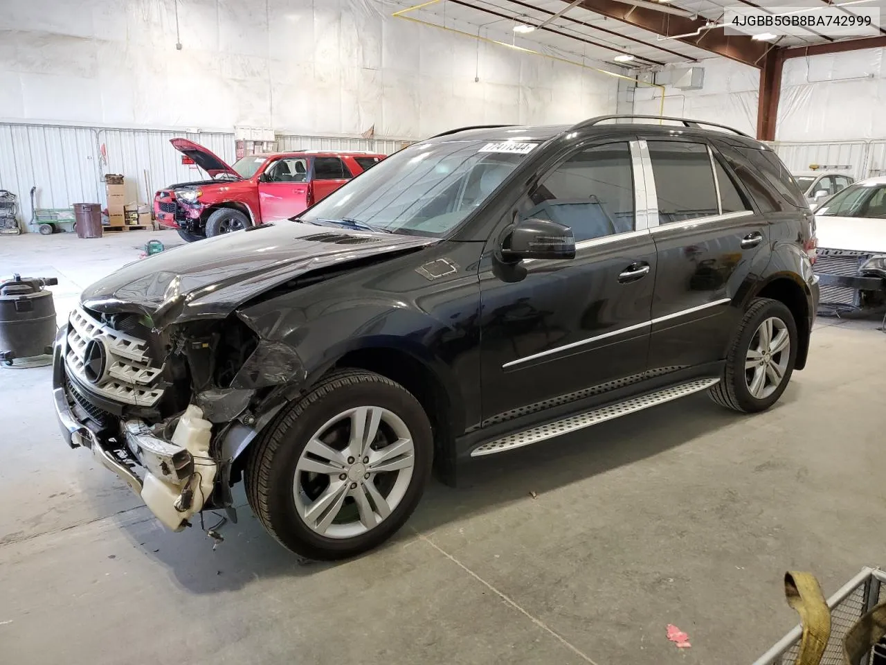 2011 Mercedes-Benz Ml 350 VIN: 4JGBB5GB8BA742999 Lot: 77411344