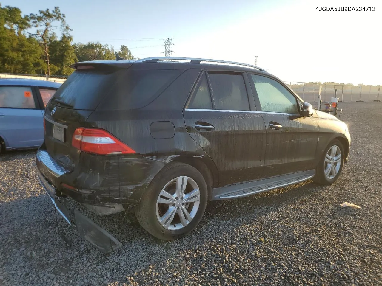 2013 Mercedes-Benz Ml 350 VIN: 4JGDA5JB9DA234712 Lot: 69470904