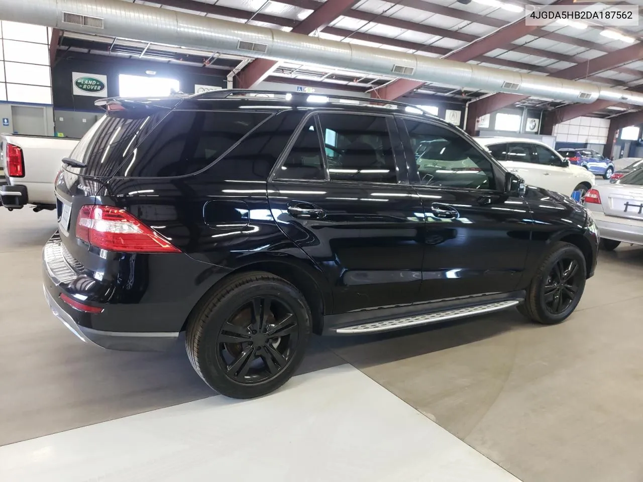 2013 Mercedes-Benz Ml 350 4Matic VIN: 4JGDA5HB2DA187562 Lot: 70192674