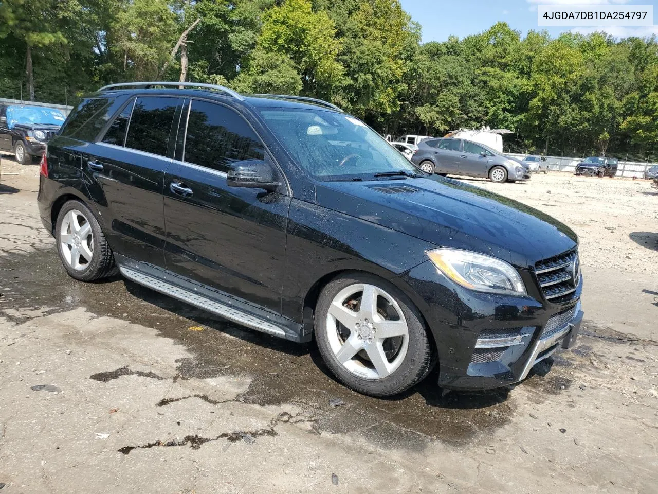 2013 Mercedes-Benz Ml 550 4Matic VIN: 4JGDA7DB1DA254797 Lot: 70808724