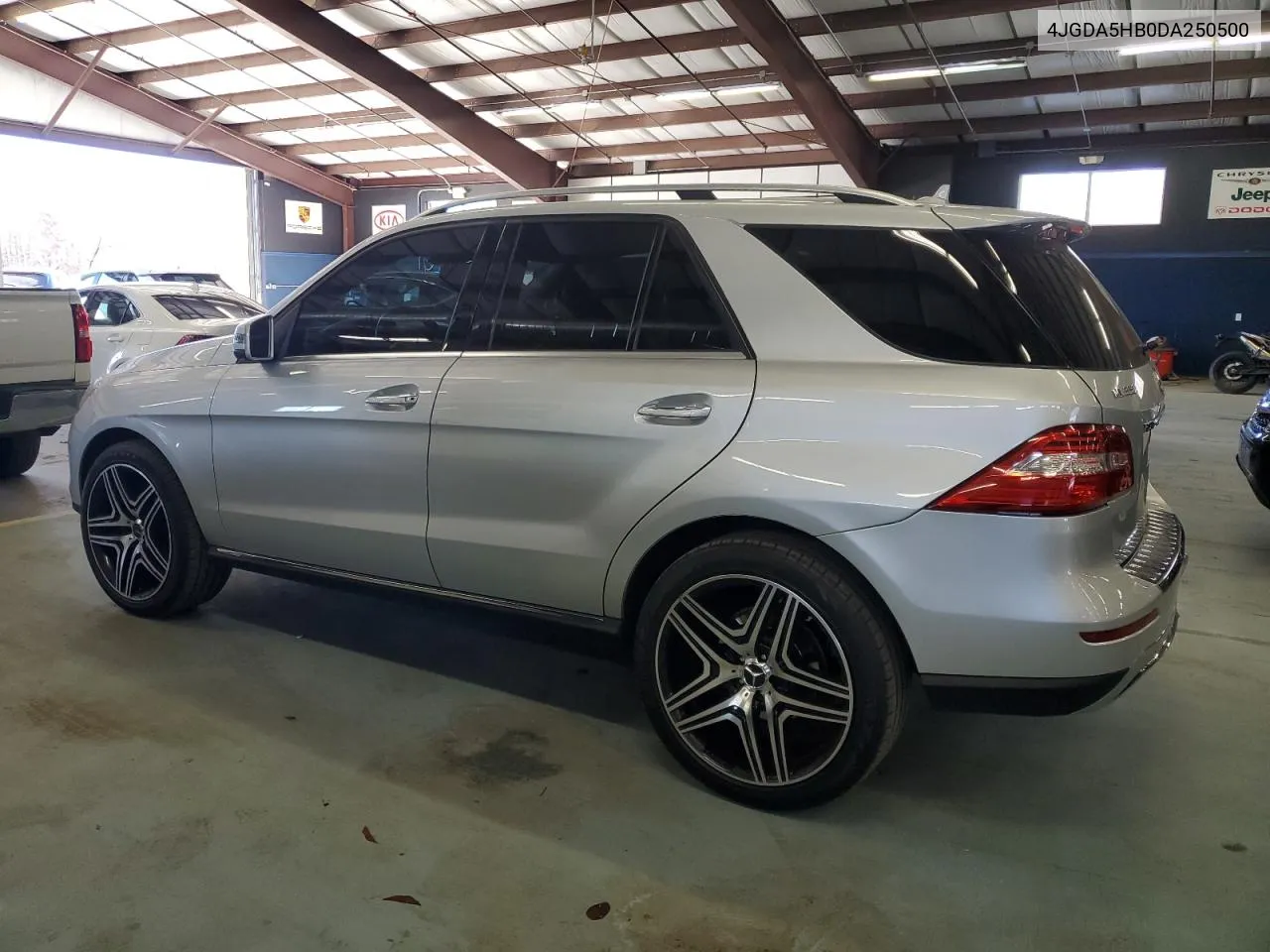 2013 Mercedes-Benz Ml 350 4Matic VIN: 4JGDA5HB0DA250500 Lot: 79610004