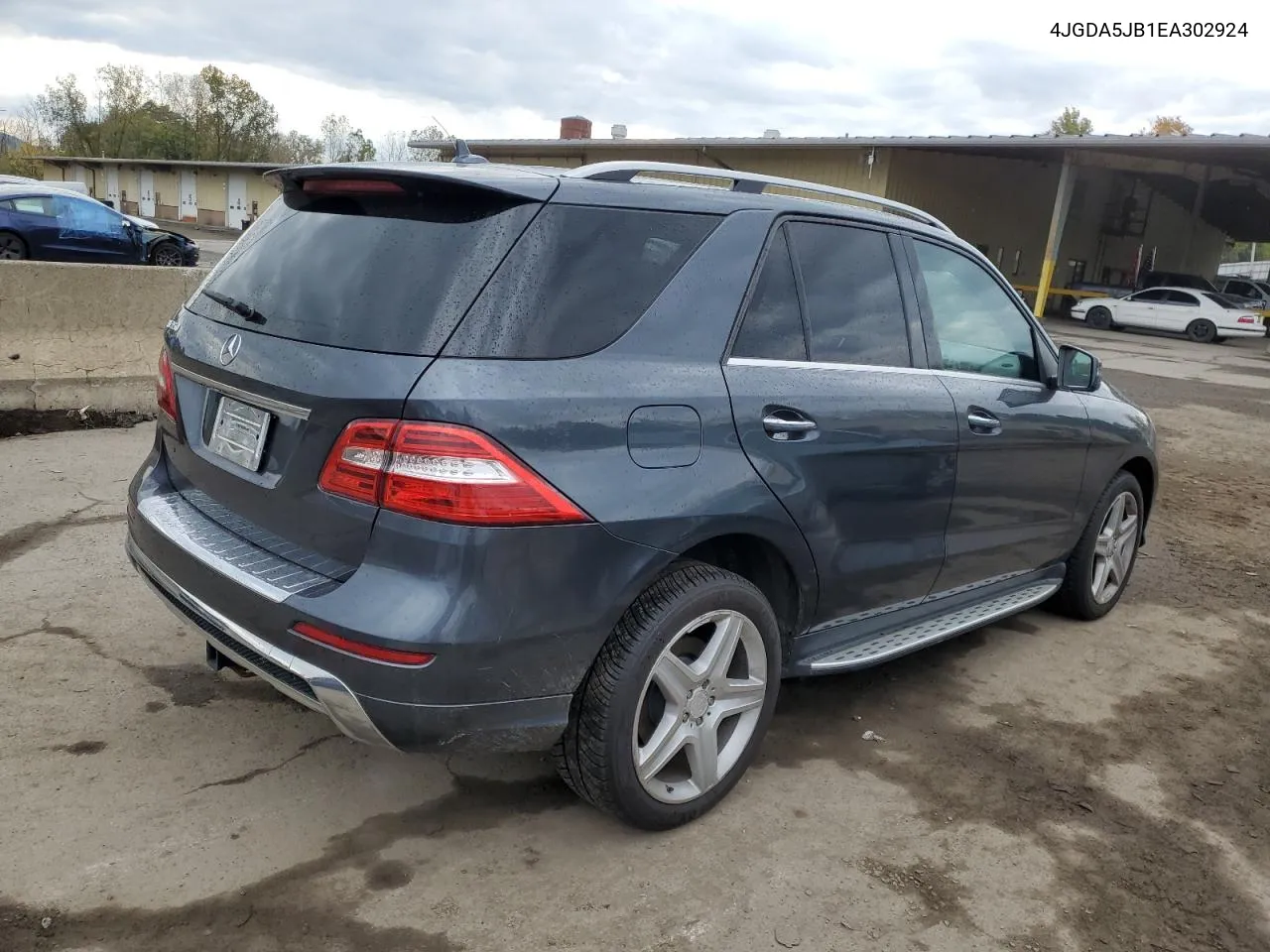 2014 Mercedes-Benz Ml 350 VIN: 4JGDA5JB1EA302924 Lot: 75366274