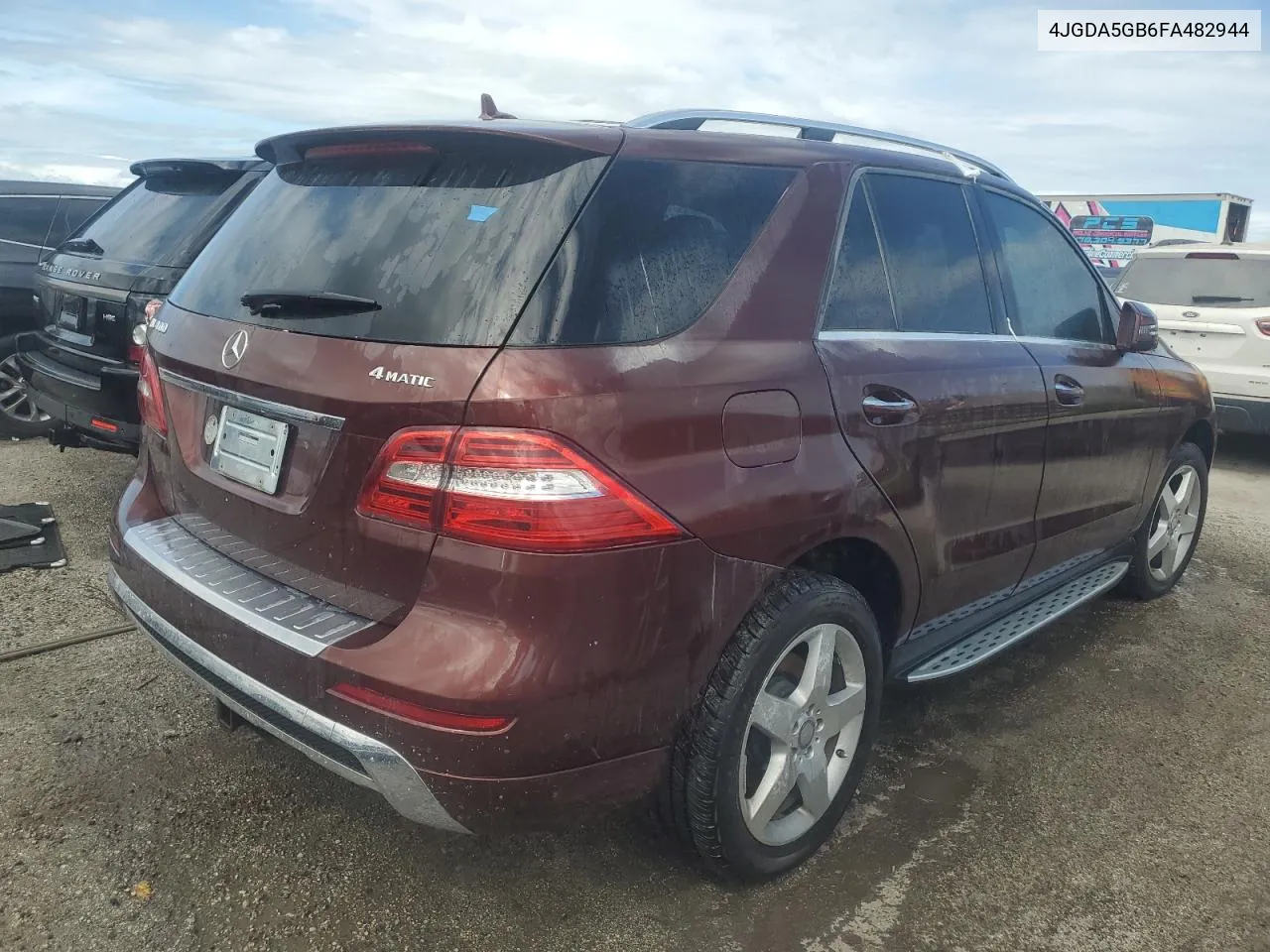 2015 Mercedes-Benz Ml 400 4Matic VIN: 4JGDA5GB6FA482944 Lot: 74489964