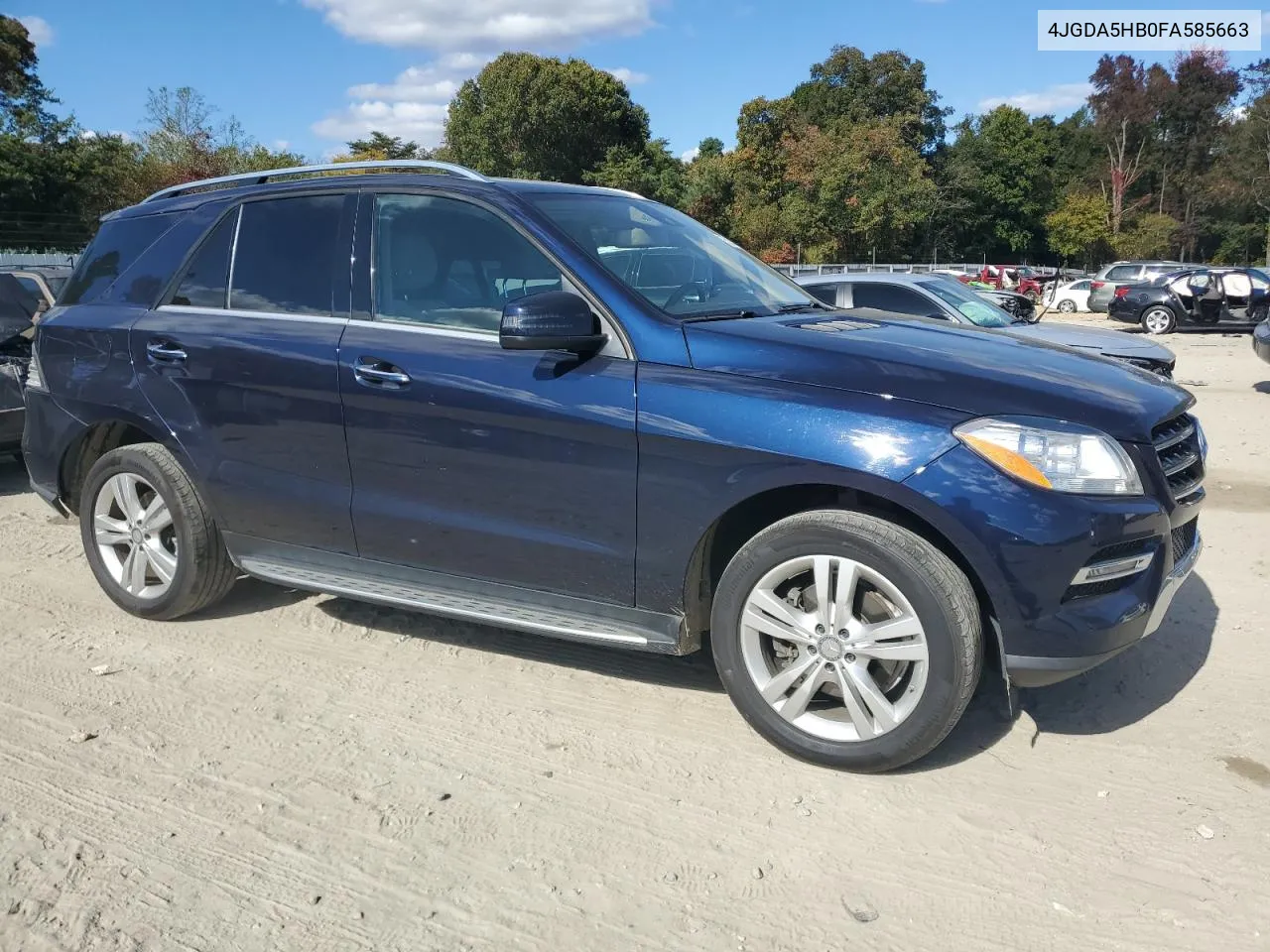 2015 Mercedes-Benz Ml 350 4Matic VIN: 4JGDA5HB0FA585663 Lot: 75163734