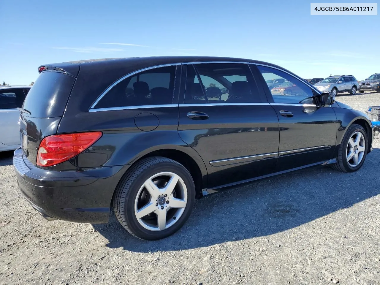 2006 Mercedes-Benz R 500 VIN: 4JGCB75E86A011217 Lot: 79862404