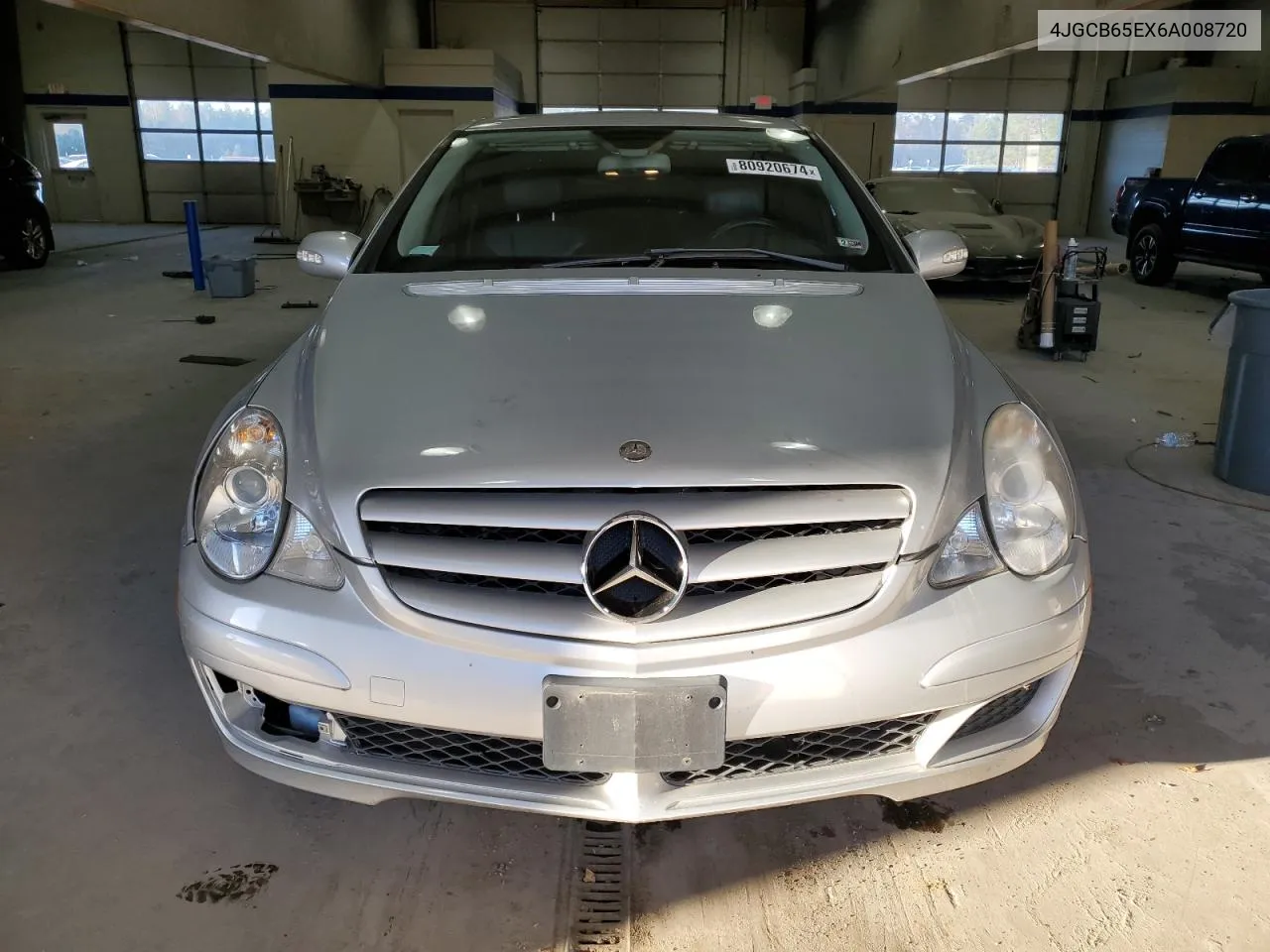 2006 Mercedes-Benz R 350 VIN: 4JGCB65EX6A008720 Lot: 80920674