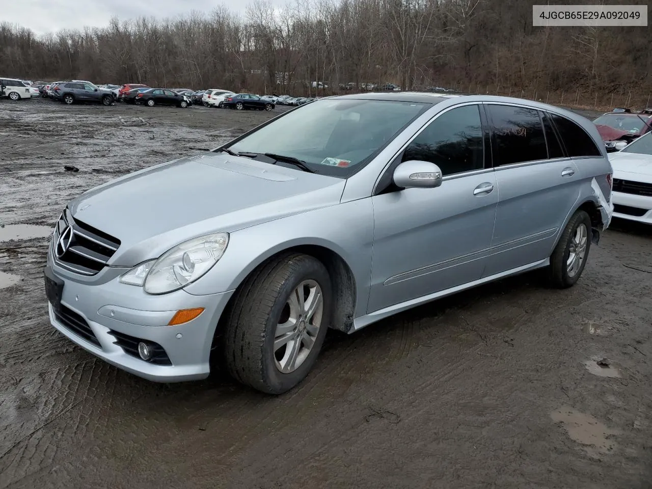 2009 Mercedes-Benz R 350 4Matic VIN: 4JGCB65E29A092049 Lot: 39761384