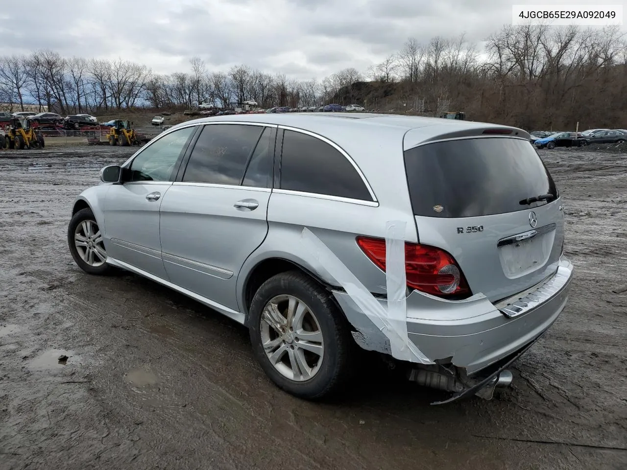 2009 Mercedes-Benz R 350 4Matic VIN: 4JGCB65E29A092049 Lot: 39761384