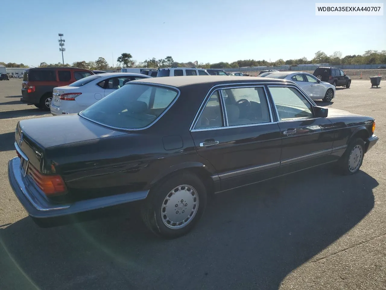 1989 Mercedes-Benz 420 Sel VIN: WDBCA35EXKA440707 Lot: 75636164