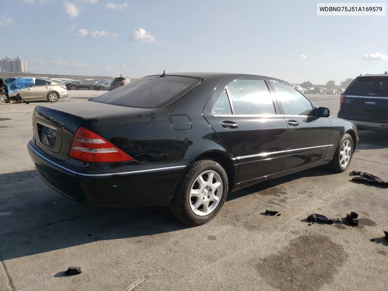 2001 Mercedes-Benz S 500 VIN: WDBNG75J51A169579 Lot: 74079934